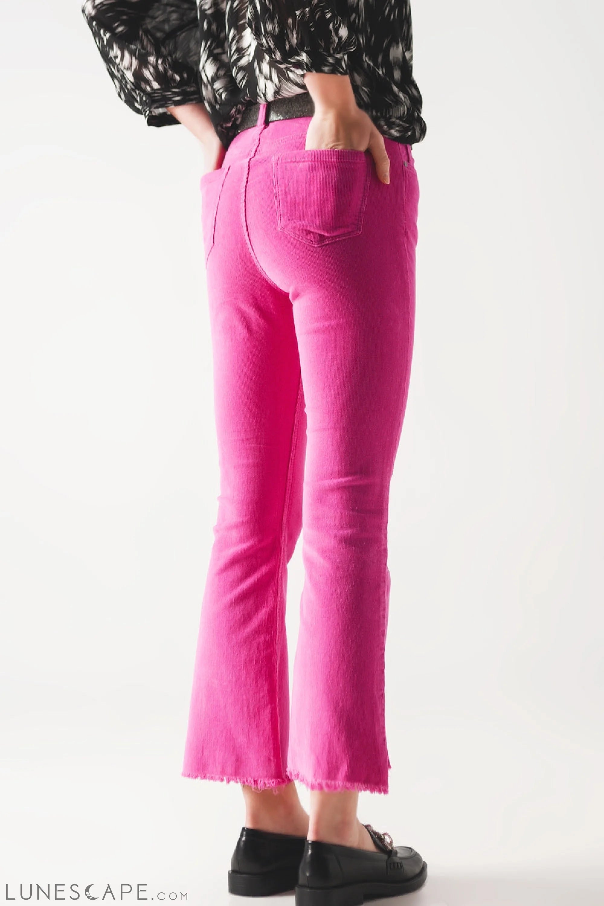 Flare Corduroy Pants in Fucshia LUNESCAPE
