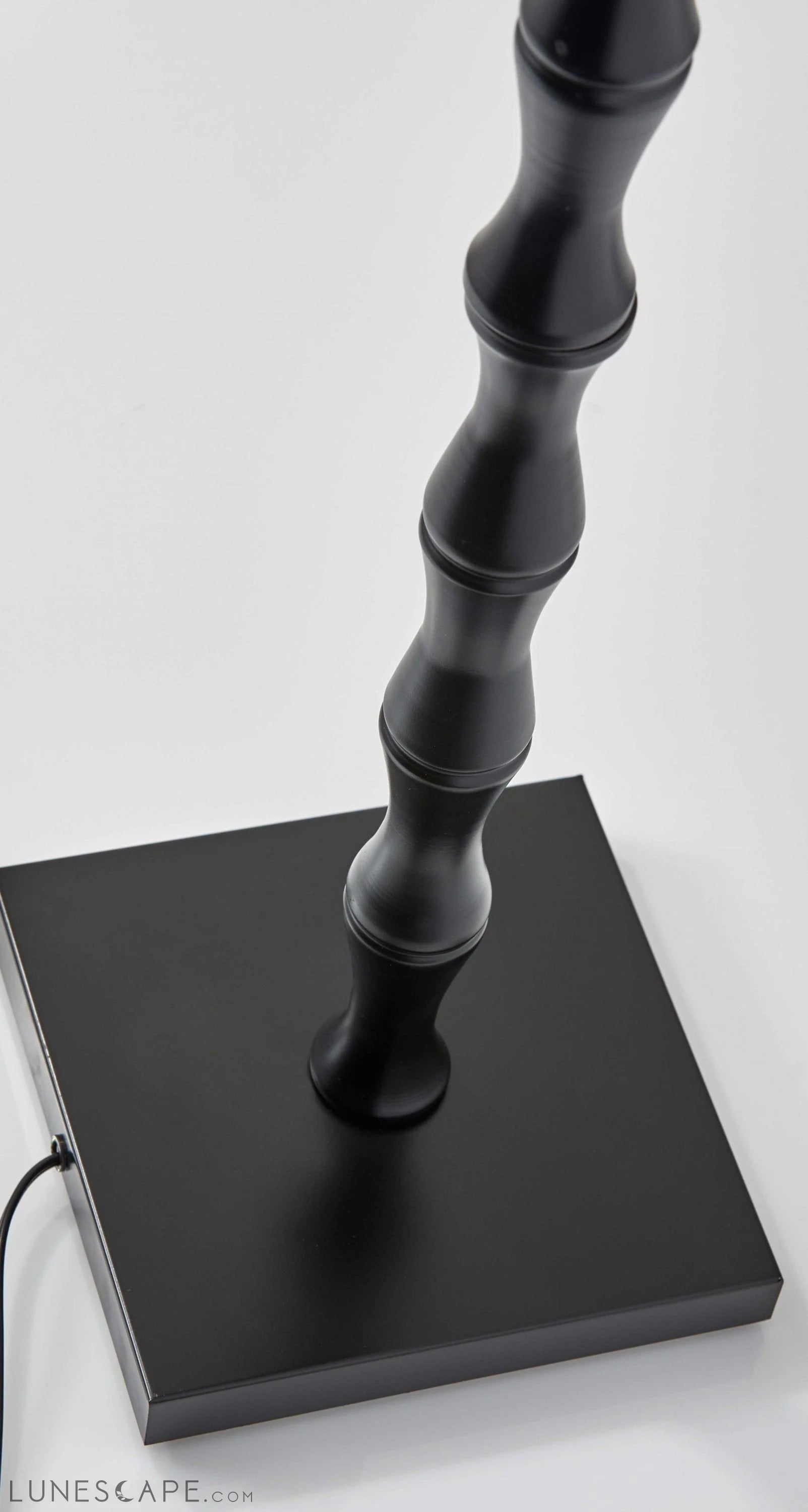 Floor Lamp Black Metal Textured Pole LUNESCAPE