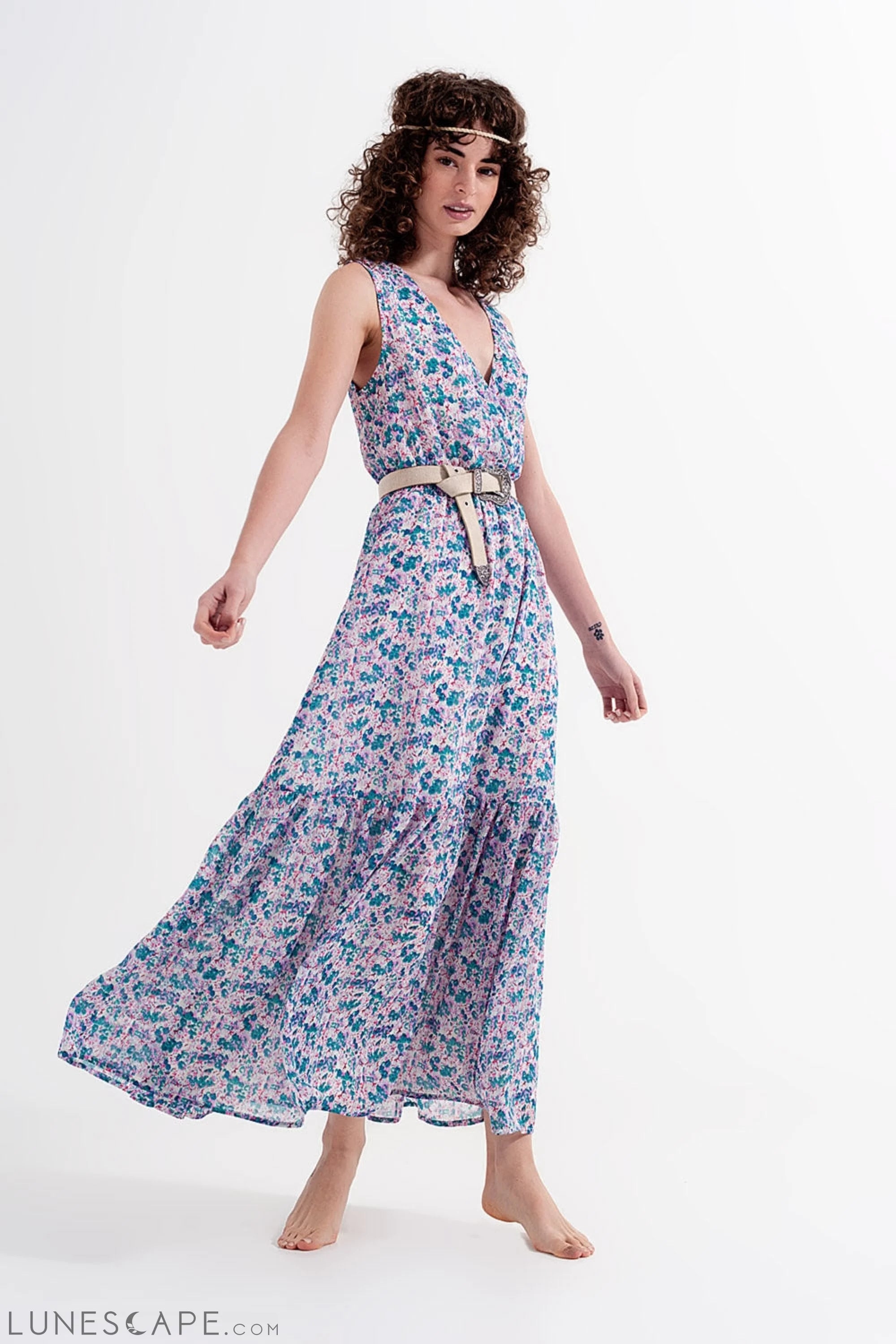 Floral Sleeveless Maxi Dress in Green LUNESCAPE
