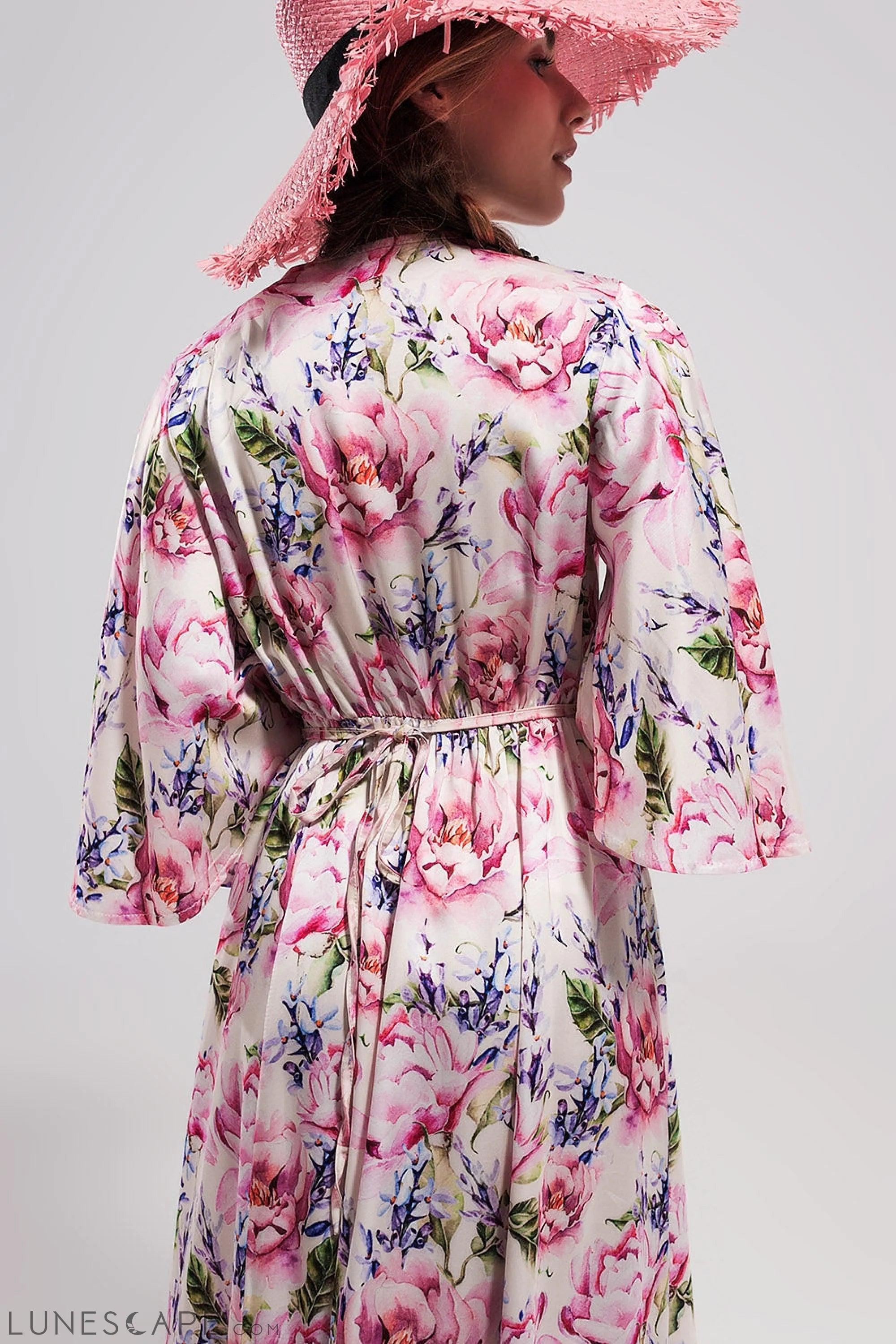 Flutter Sleeve Maxi Dress in Pink Floral Print LUNESCAPE