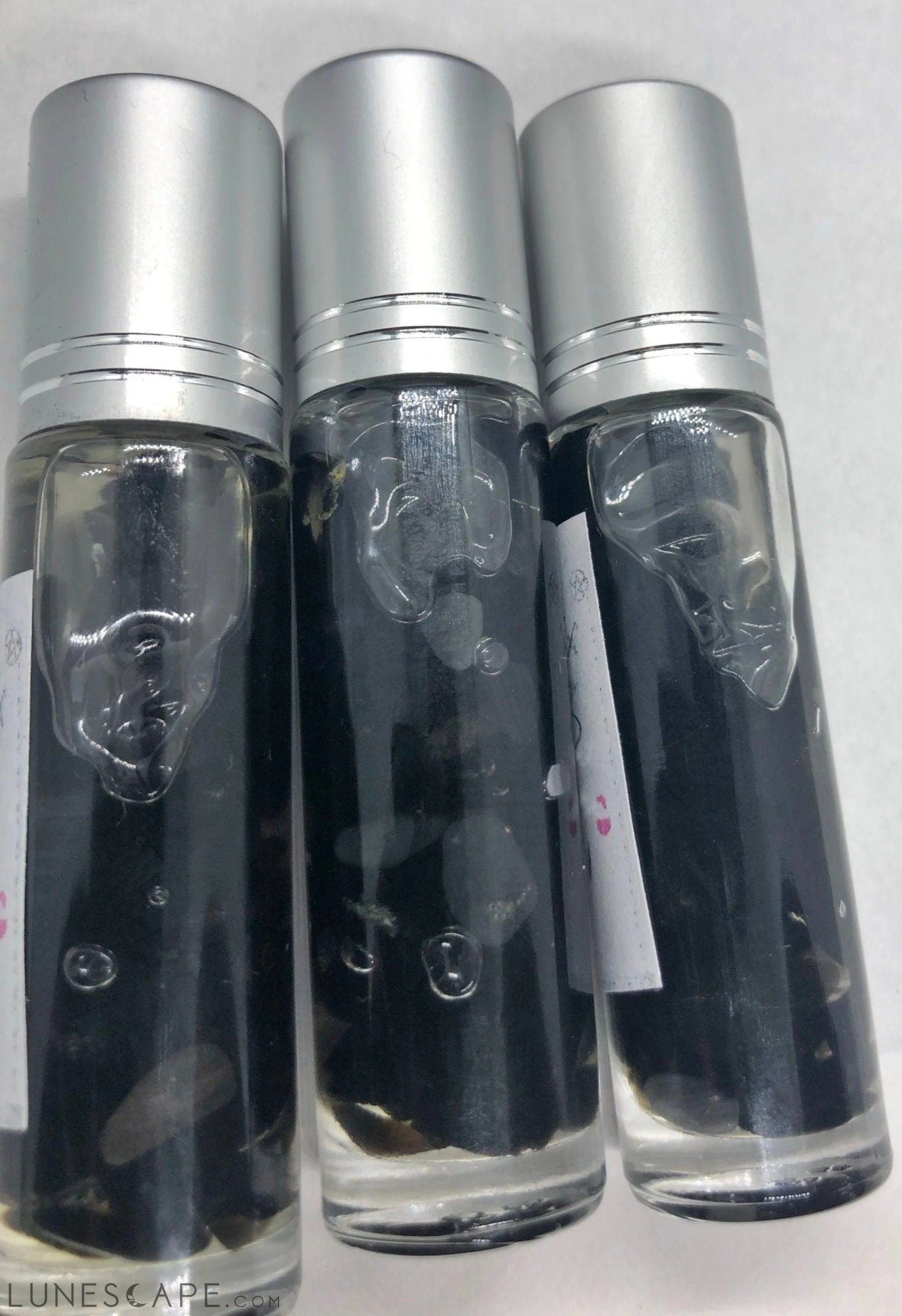 Full Moon oil LUNESCAPE