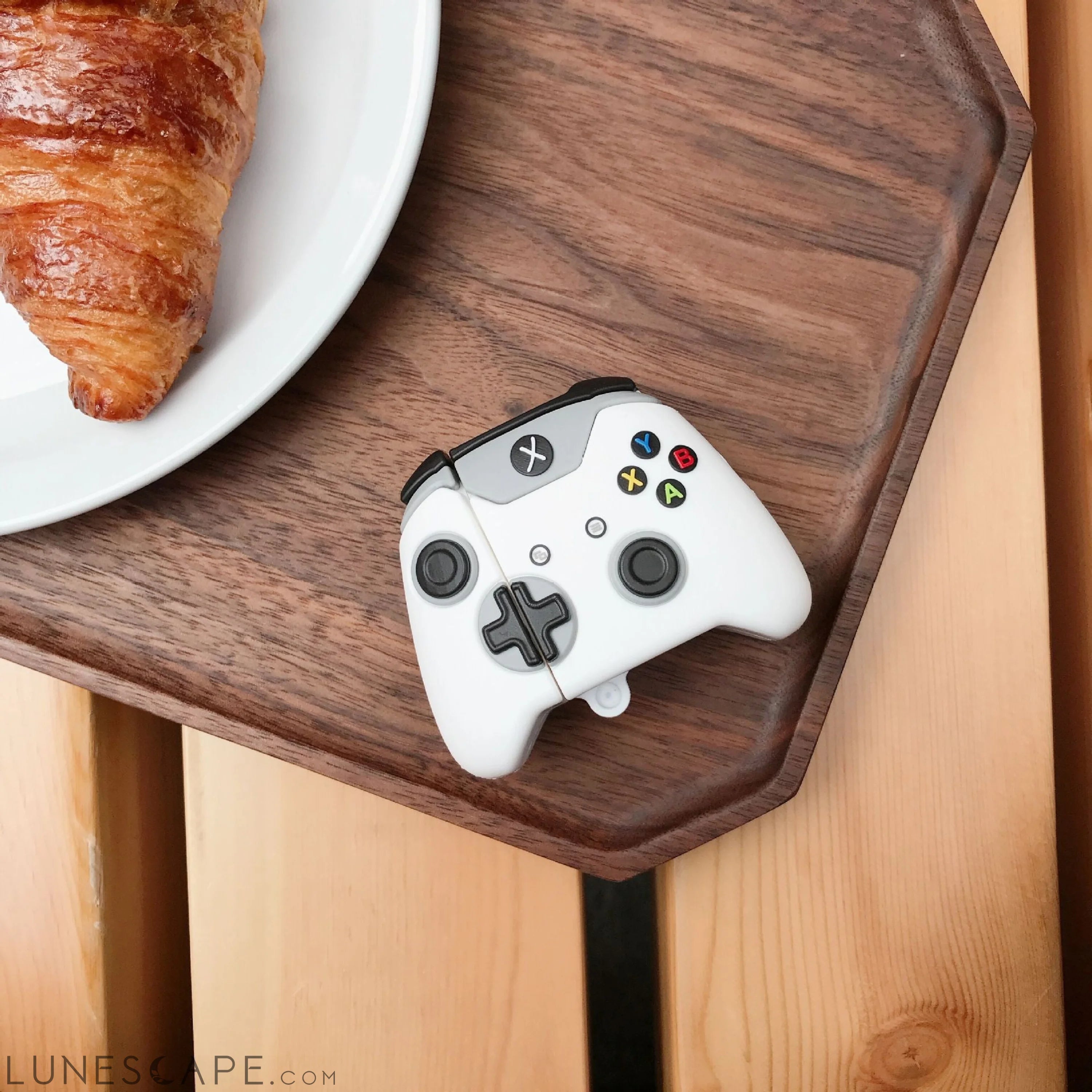 Gamepad AirPods Headphone Case LUNESCAPE