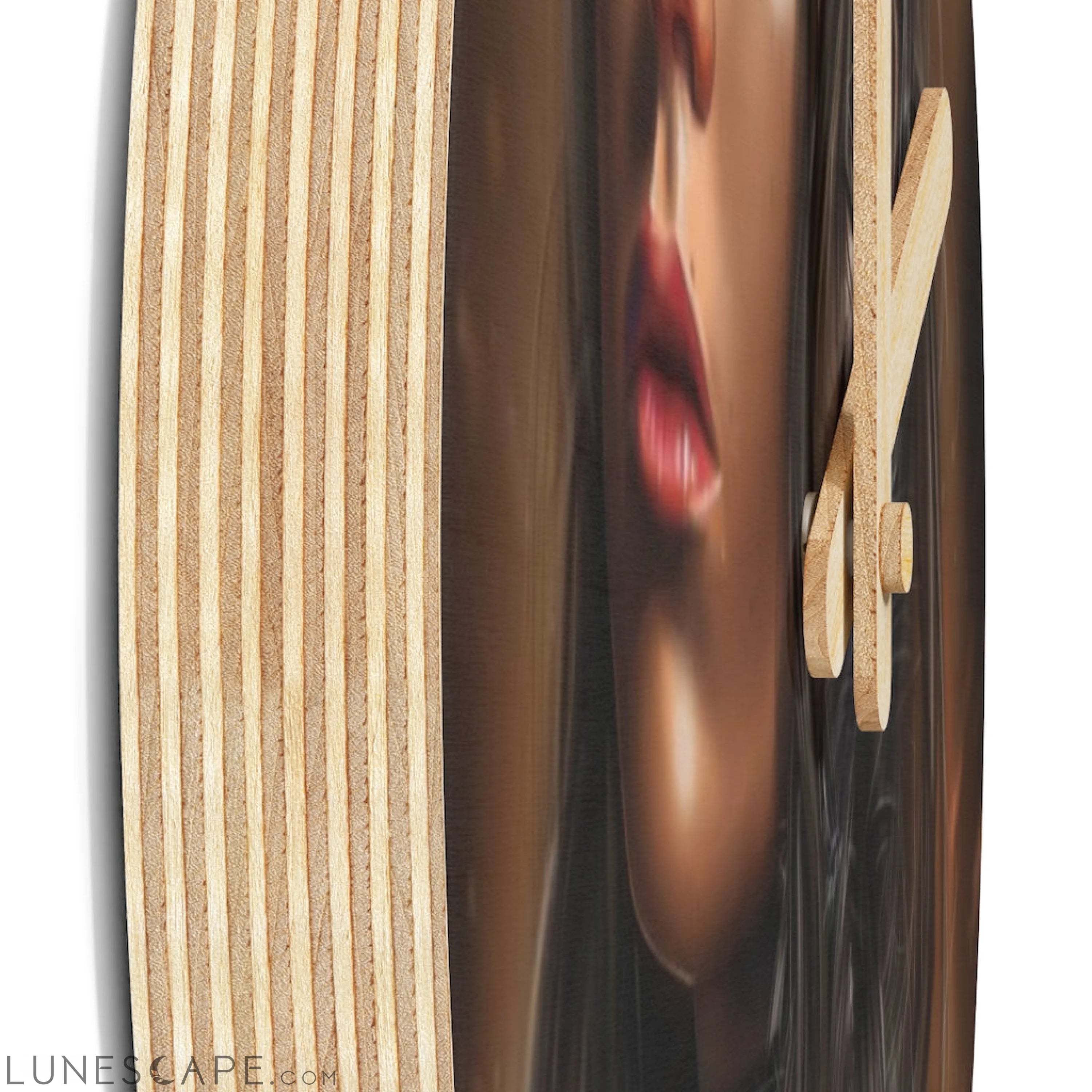 Girl Wooden Wall Clock LUNESCAPE
