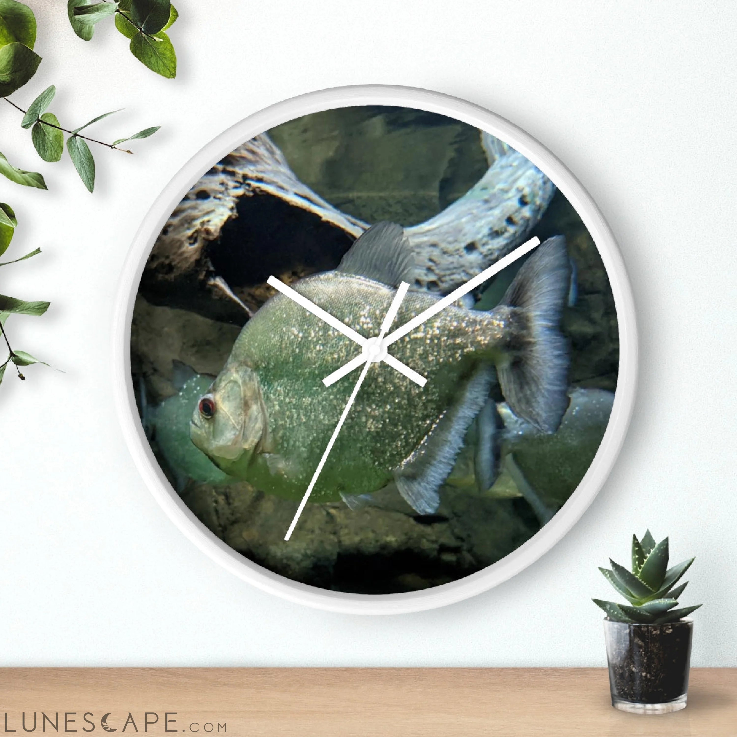 Glitter Green Fish Wall clock LUNESCAPE