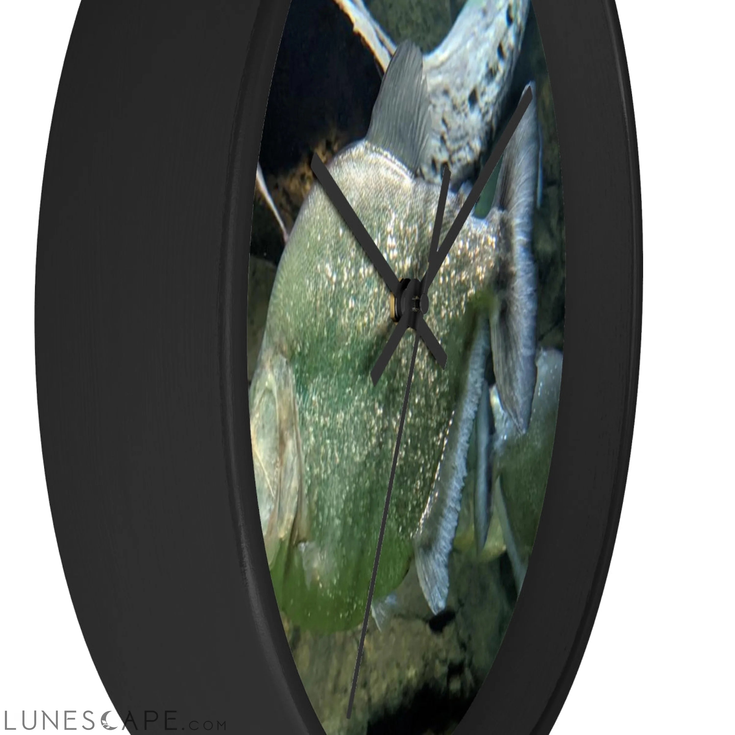 Glitter Green Fish Wall clock LUNESCAPE