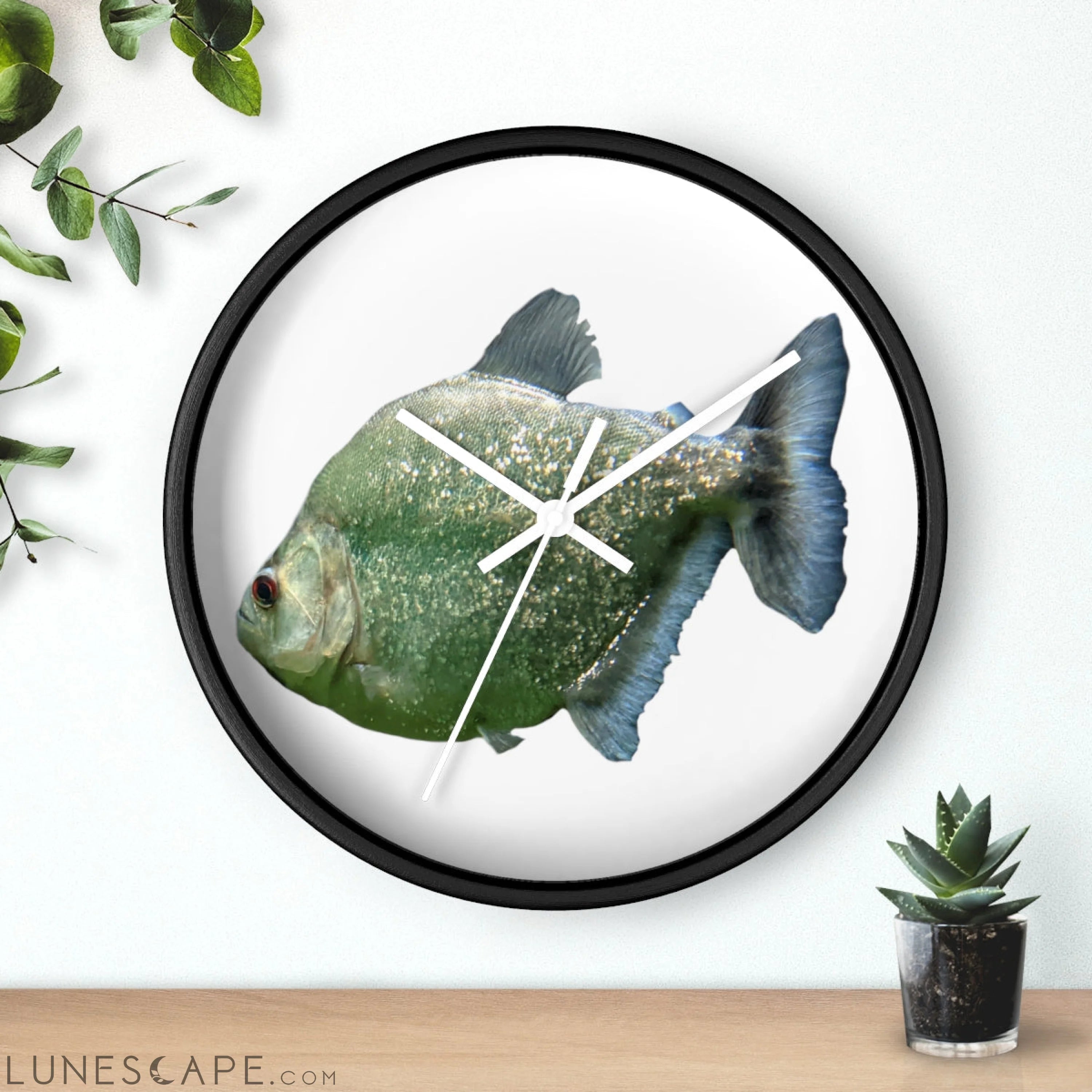 Glitter Green Fish Wall clock LUNESCAPE