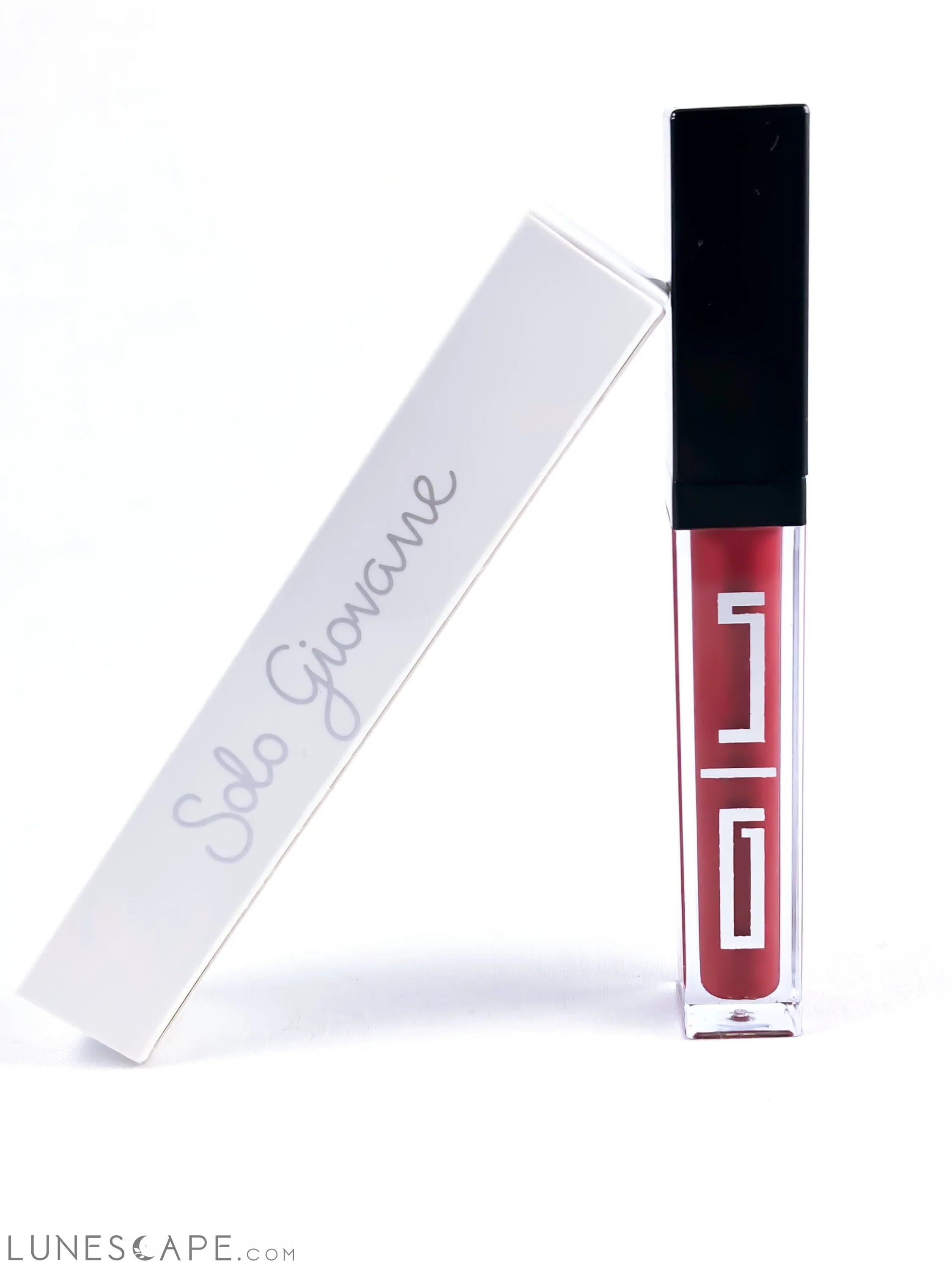 Glossy-Color Lip Cream 11 LUNESCAPE