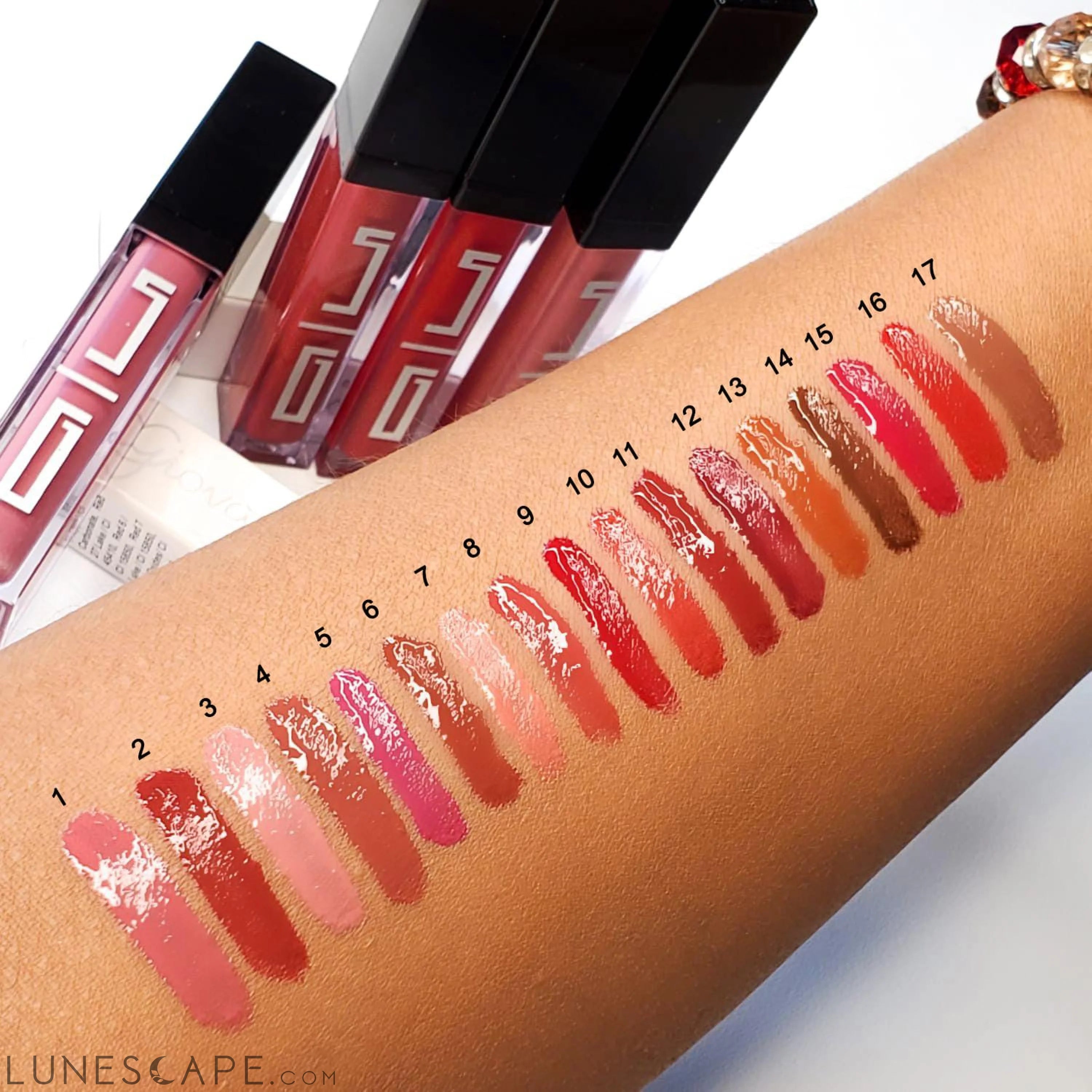 Glossy-Color Lip Cream 13 LUNESCAPE