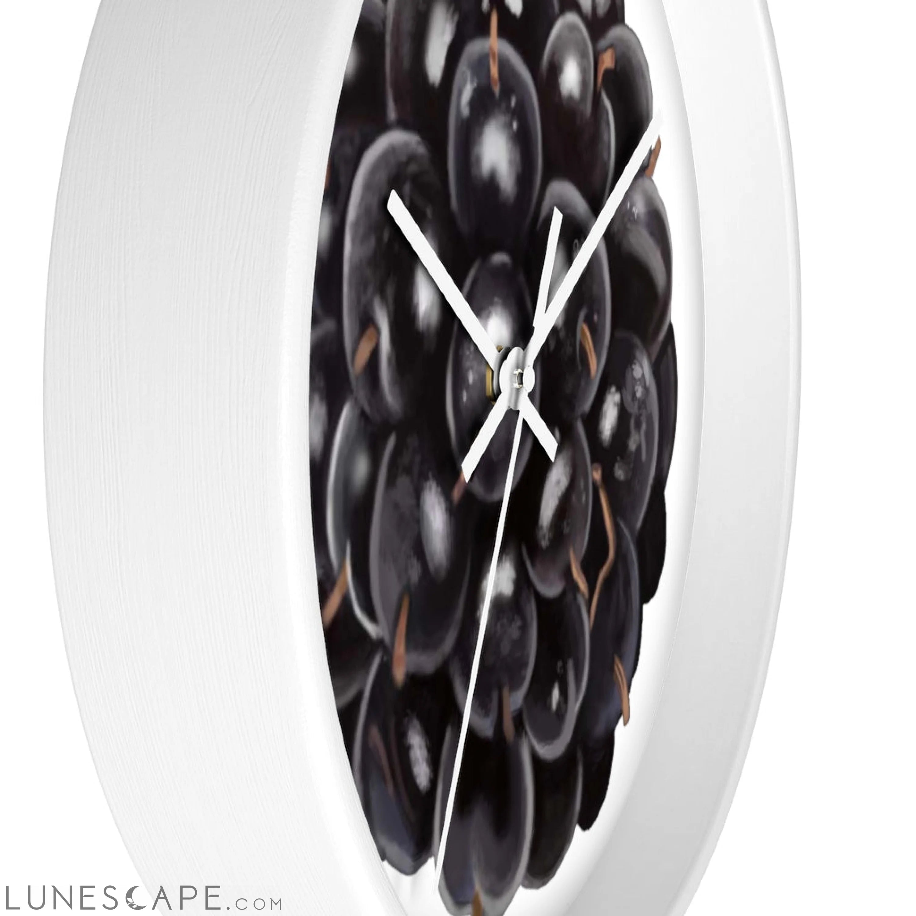 Grape Wall clock LUNESCAPE
