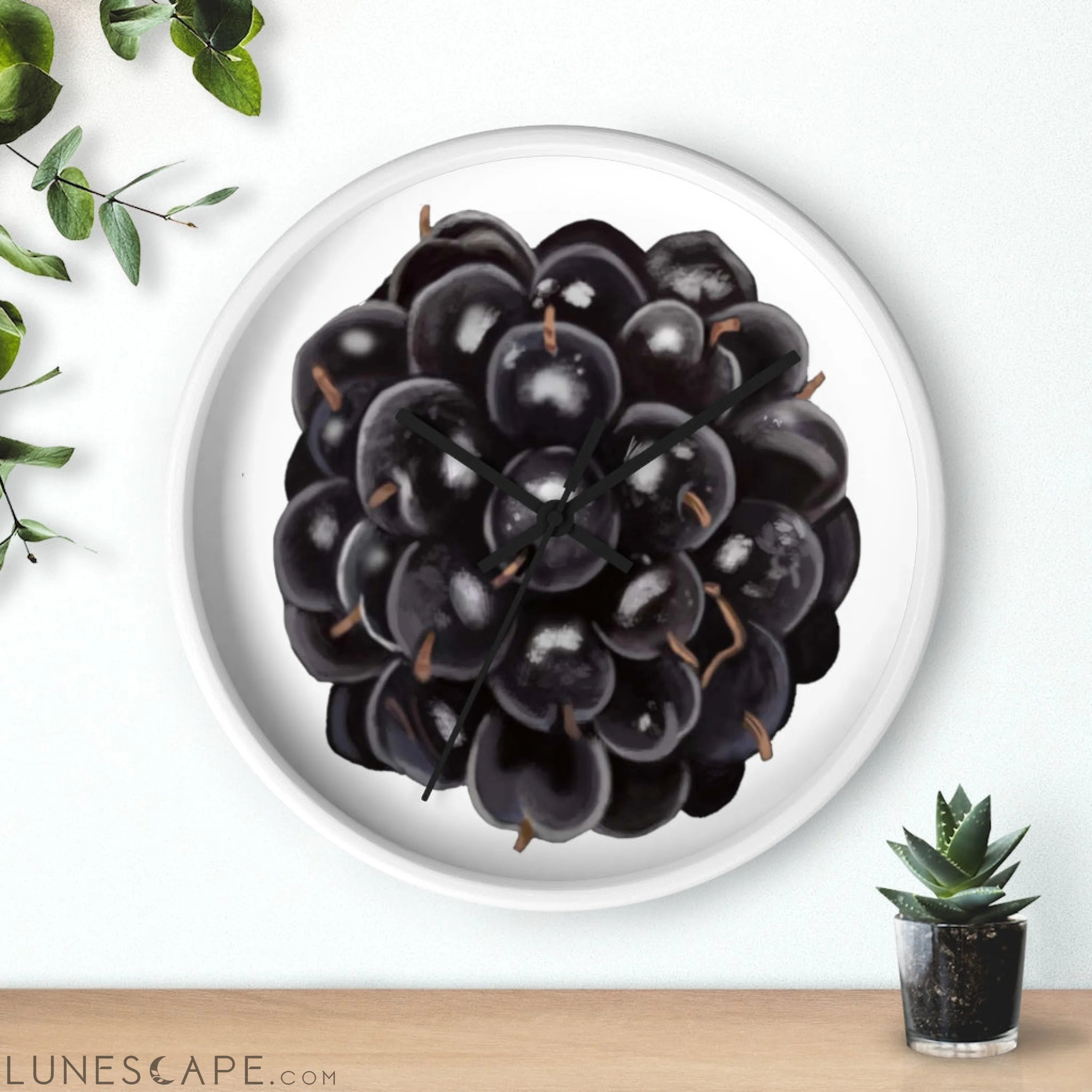 Grape Wall clock LUNESCAPE