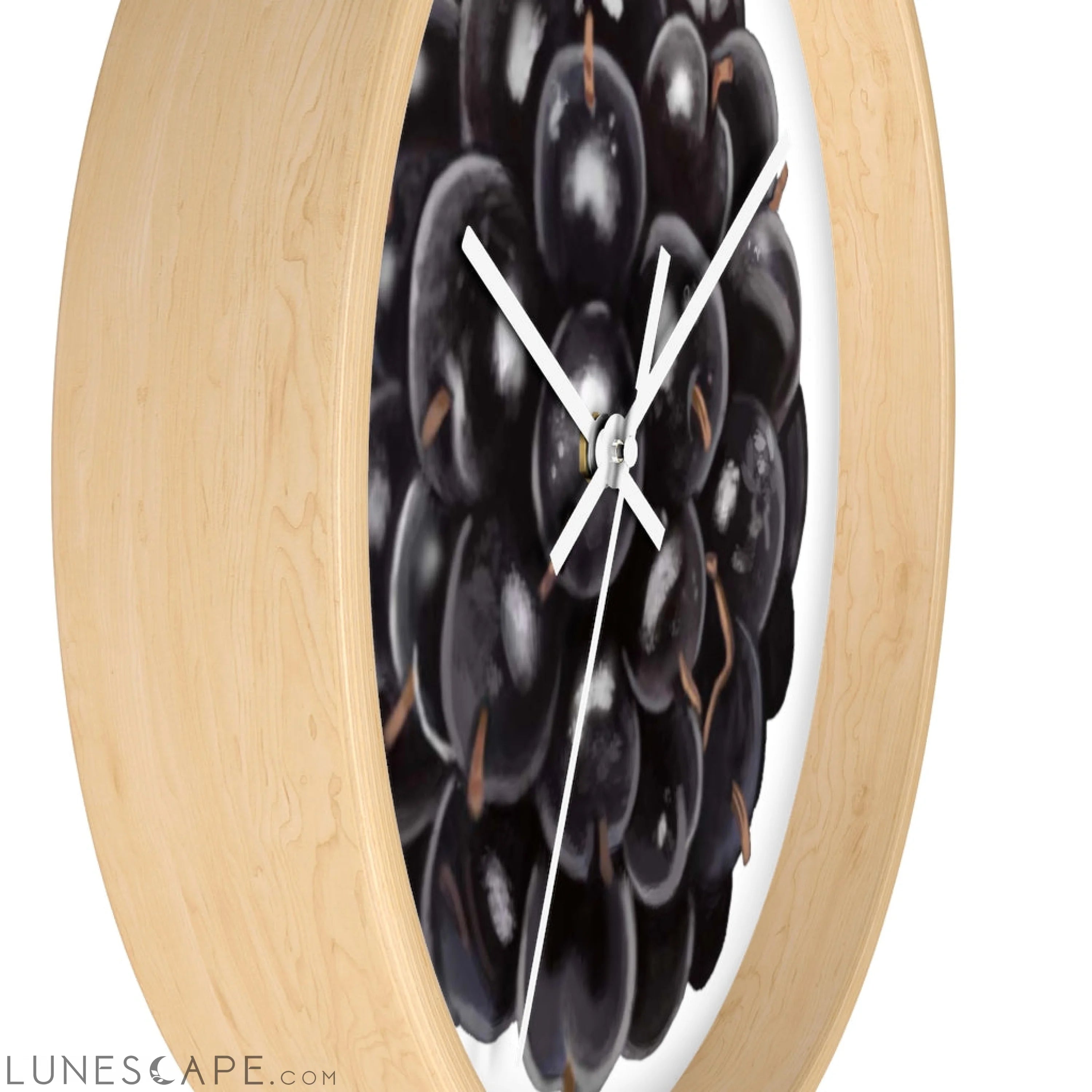 Grape Wall clock LUNESCAPE
