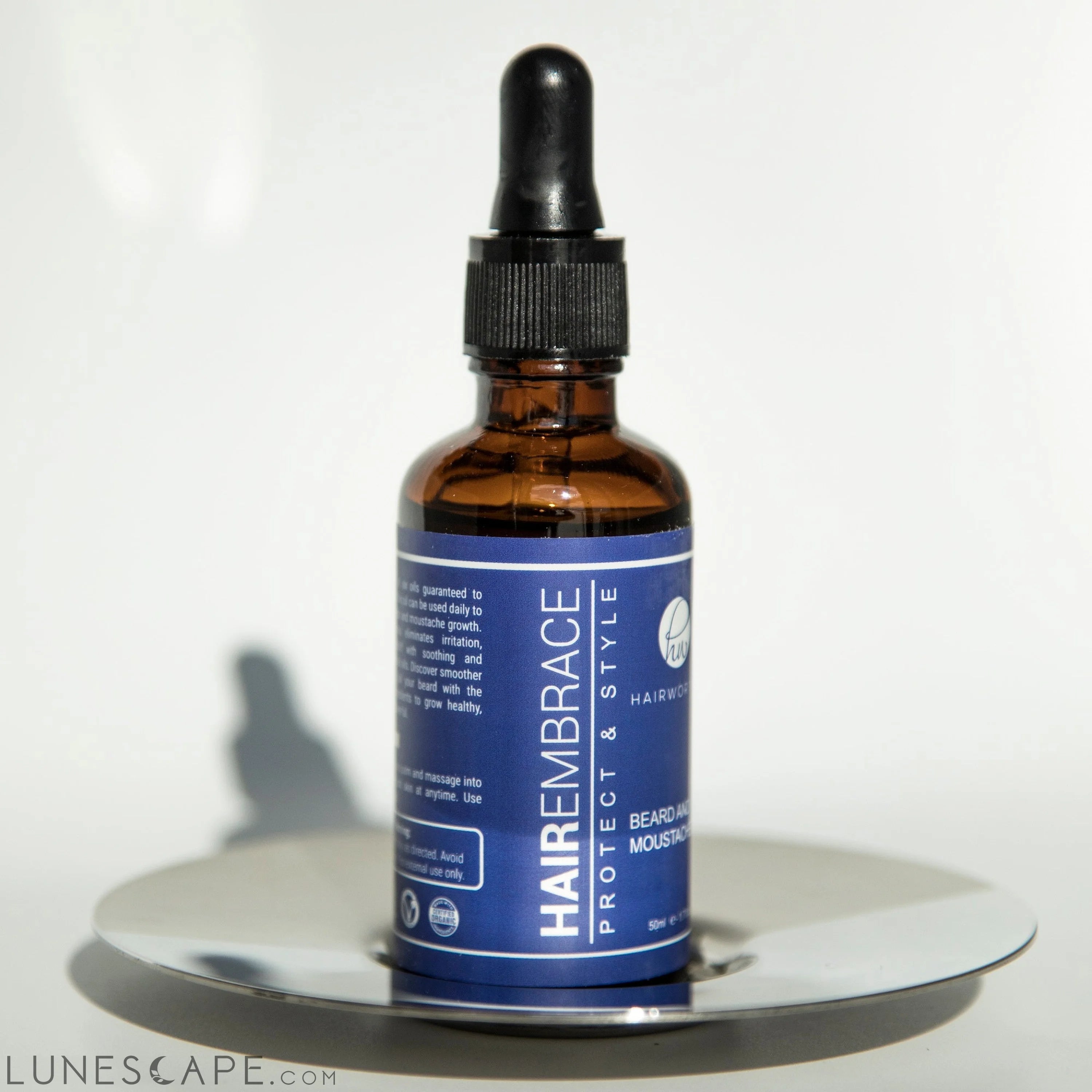 Hairworthy Hairembrace Beard oil LUNESCAPE