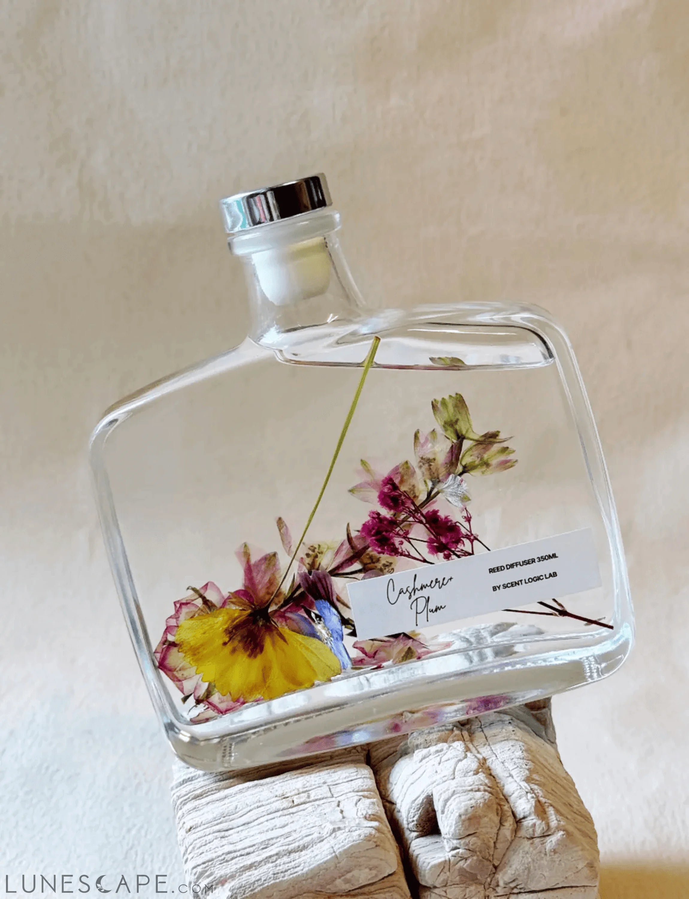 Handmade Botanical Deluxe Reed Diffuser 12 OZ LUNESCAPE