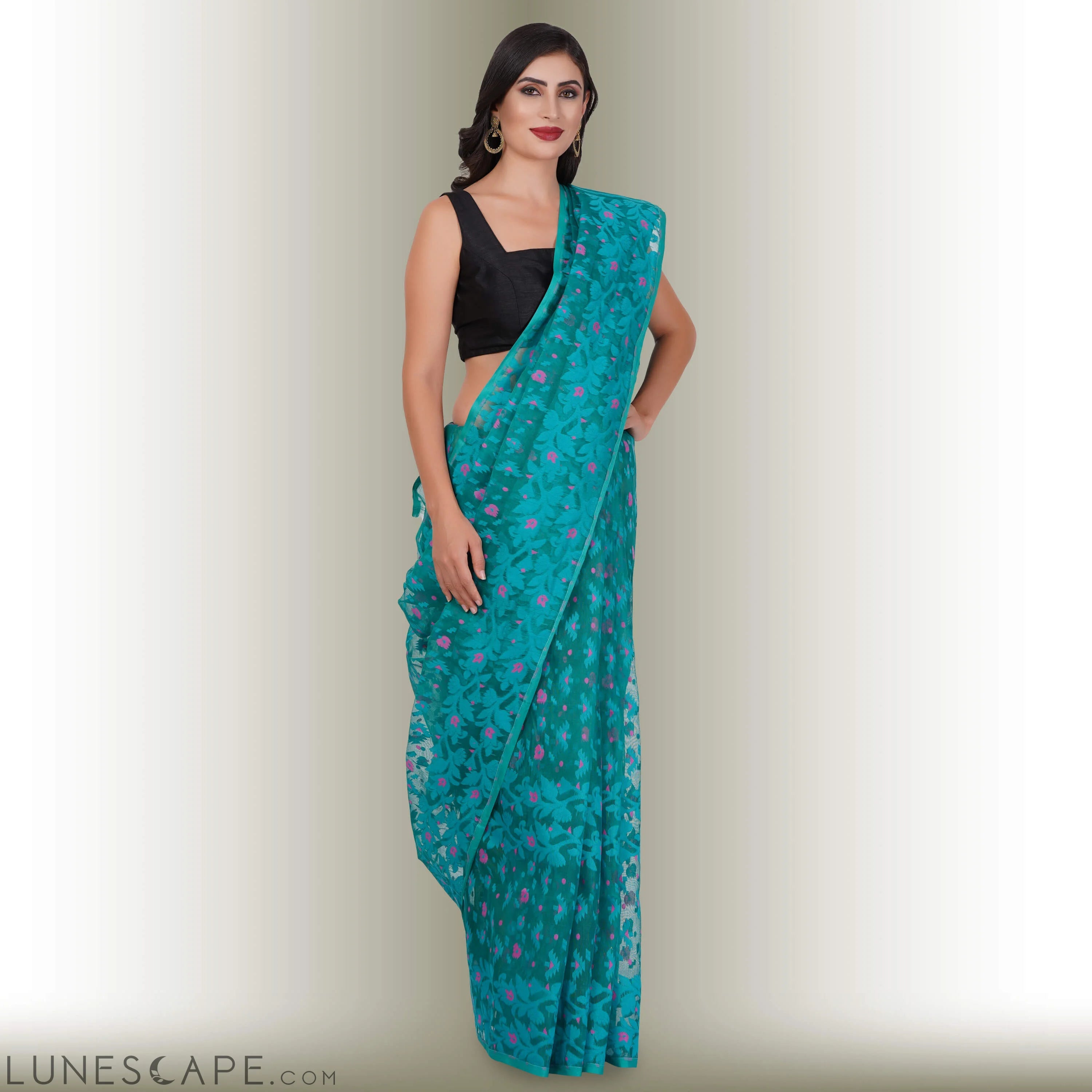 Handmade Jamdani Cotton Sarees LUNESCAPE