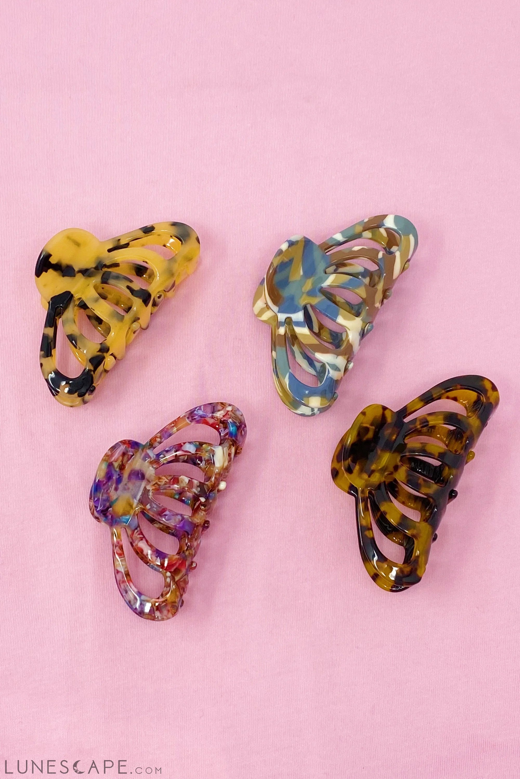 Harper Hair Claw LUNESCAPE