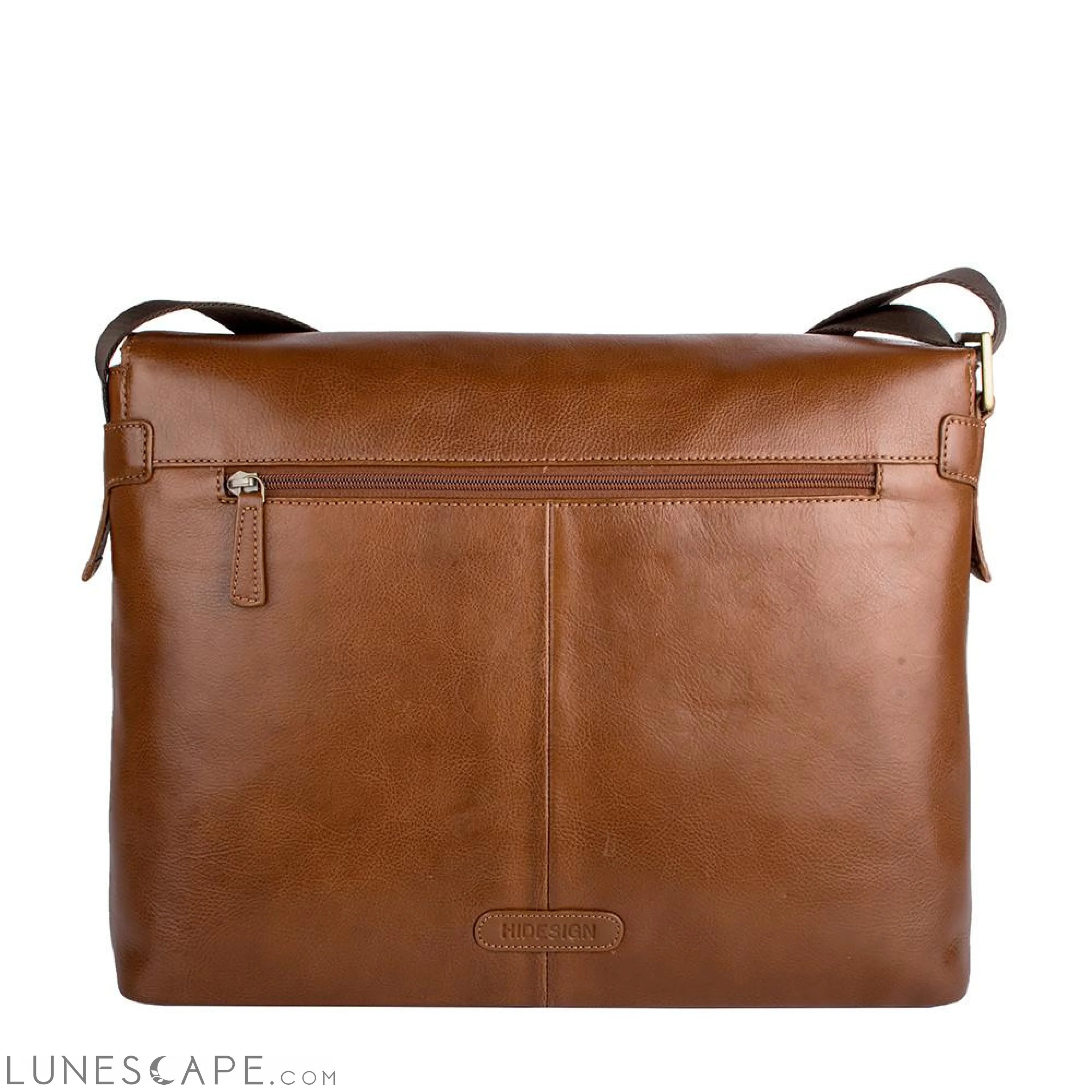 Helvellyn Medium Leather Messenger LUNESCAPE