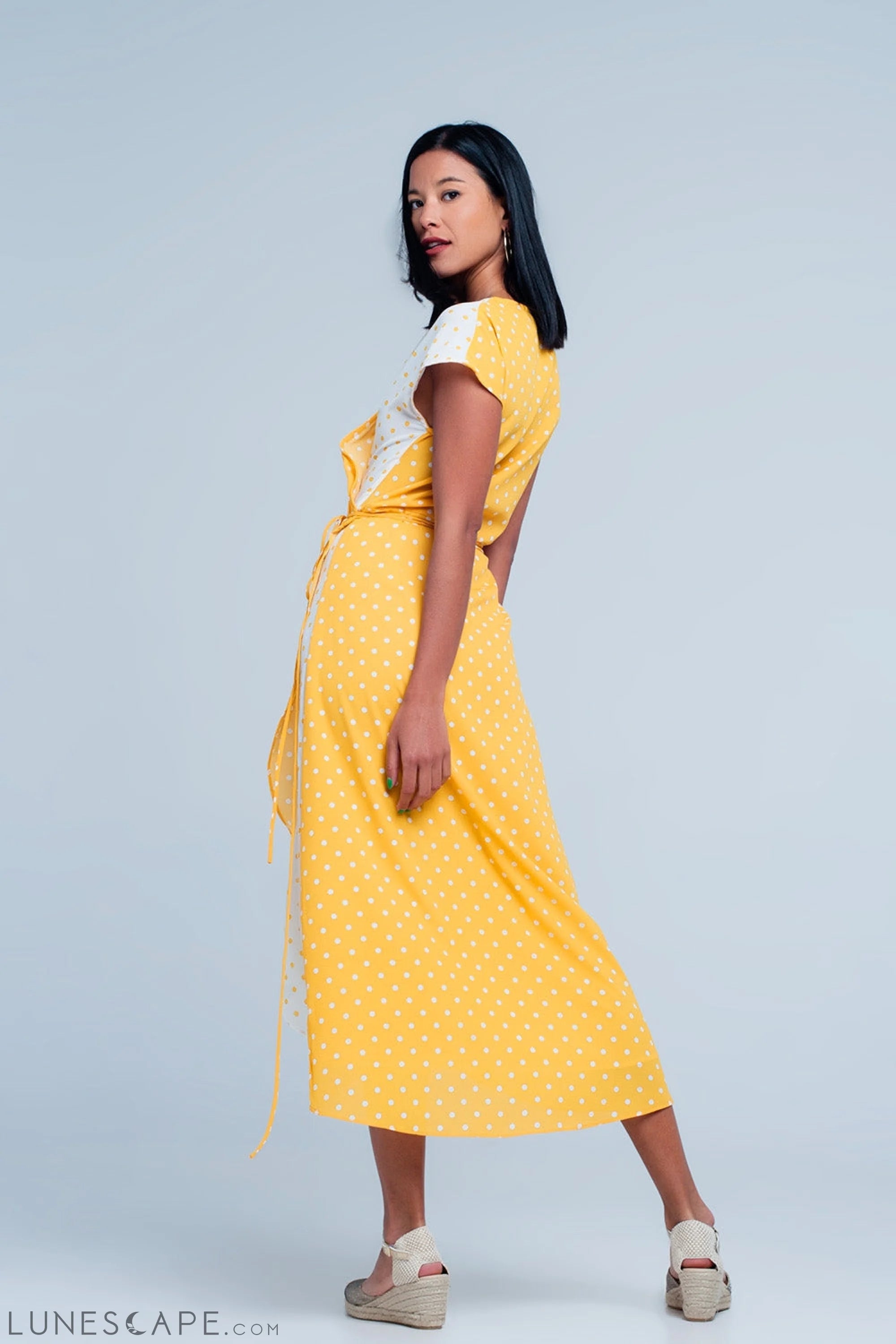Hi-Lo Asymmetrical Yellow Dress With Polka Dots LUNESCAPE