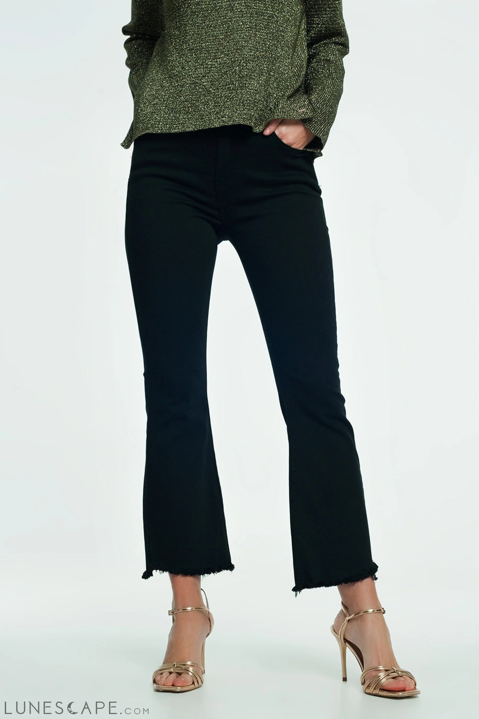 High Rise Raw Hem Flared Jeans in Black LUNESCAPE