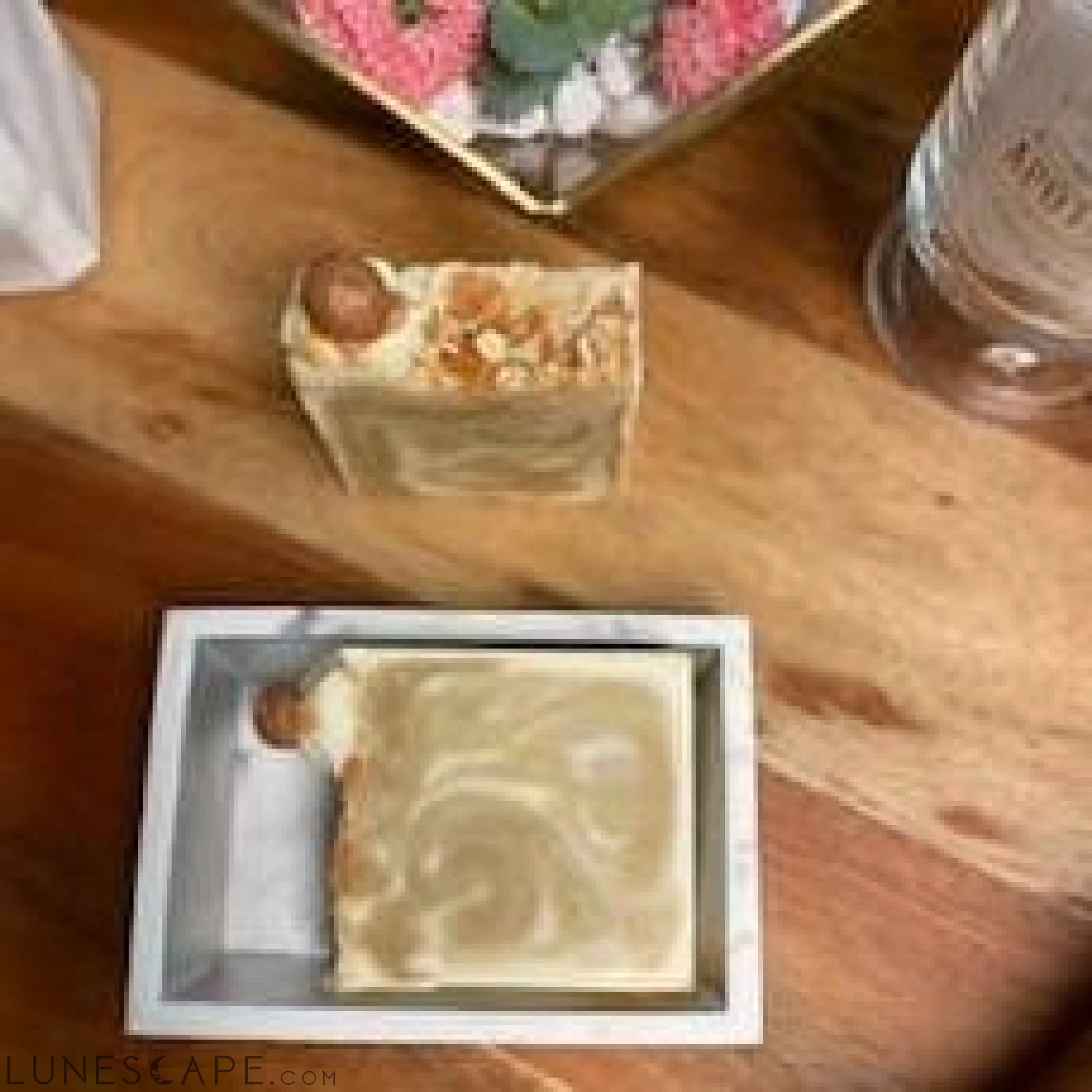 Honey Comb Oatmeal Soap with Turmeric LUNESCAPE