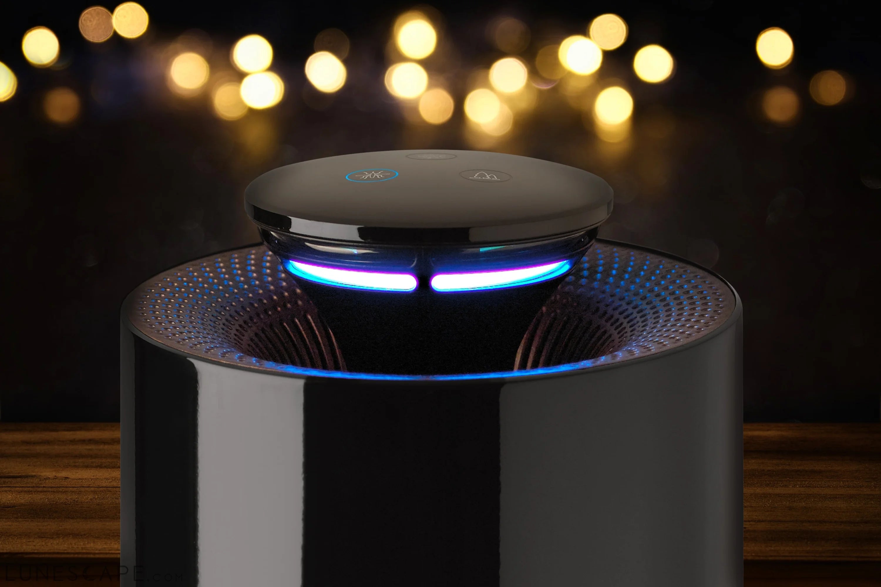 Hugo 3-in-1 Air Purifier & Mosquito Trap LUNESCAPE