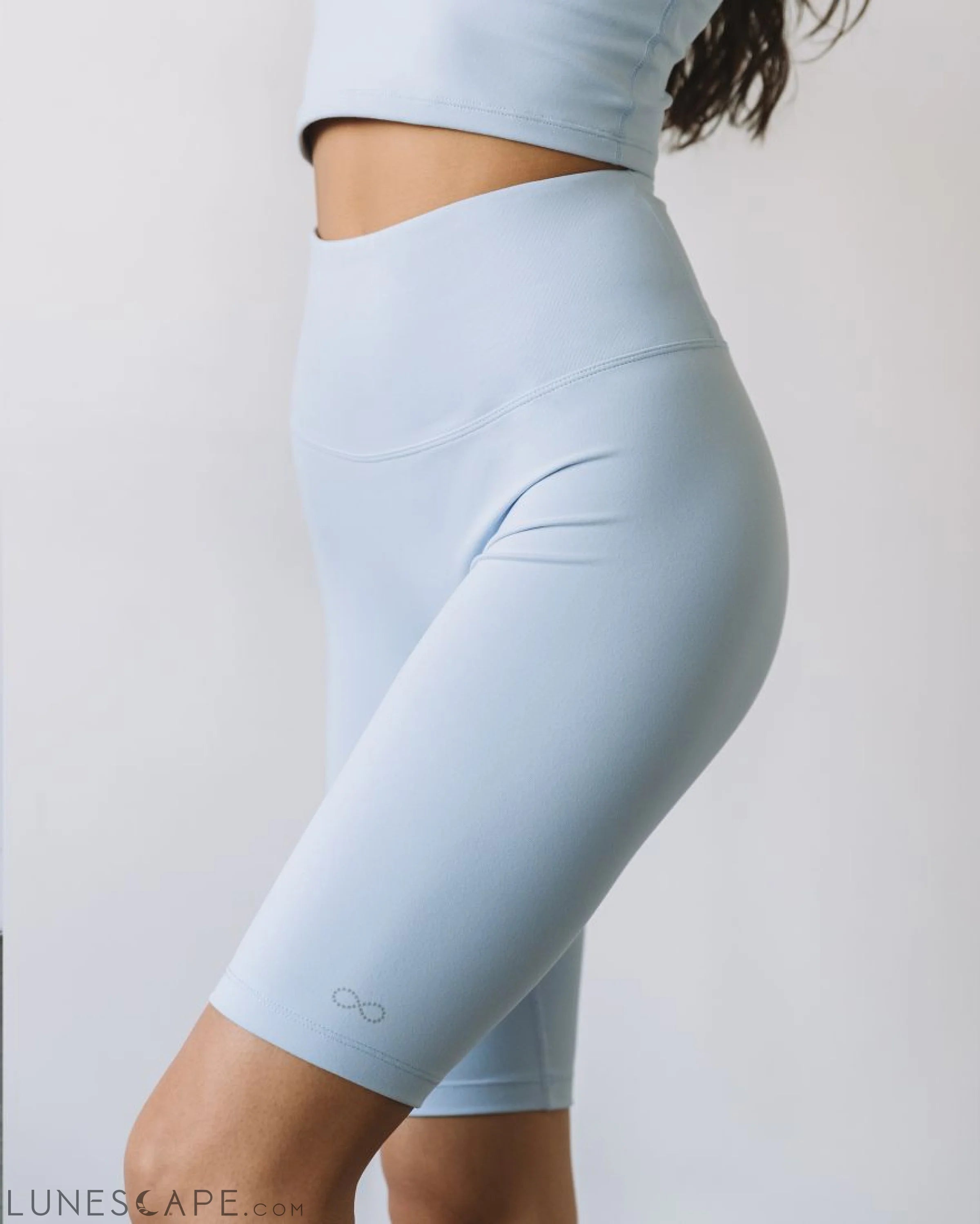 Hybrid Cloudlux Biker Shorts 10" LUNESCAPE