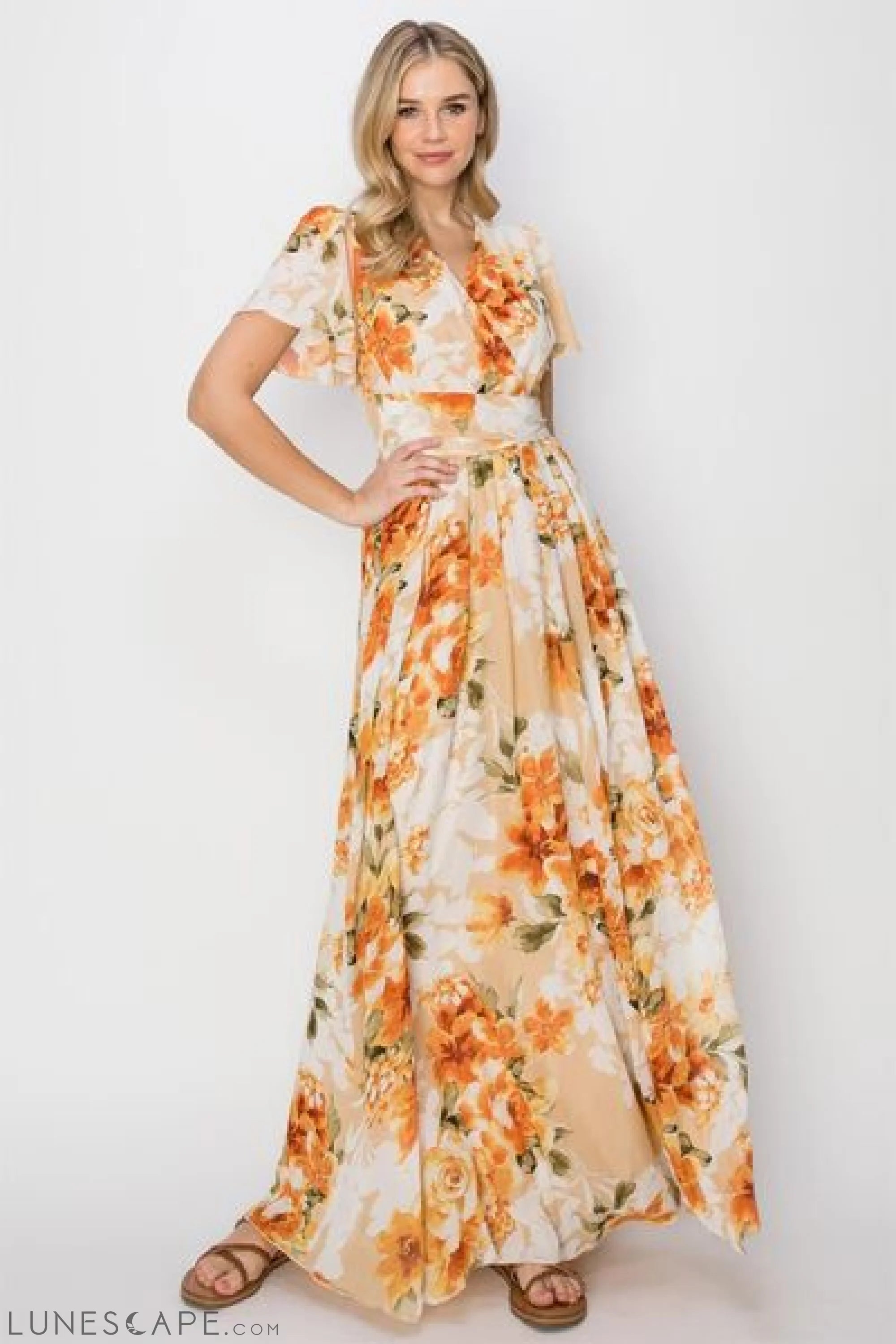 HYFVE Floral Tie Back Short Sleeve Slit Maxi Dress LUNESCAPE