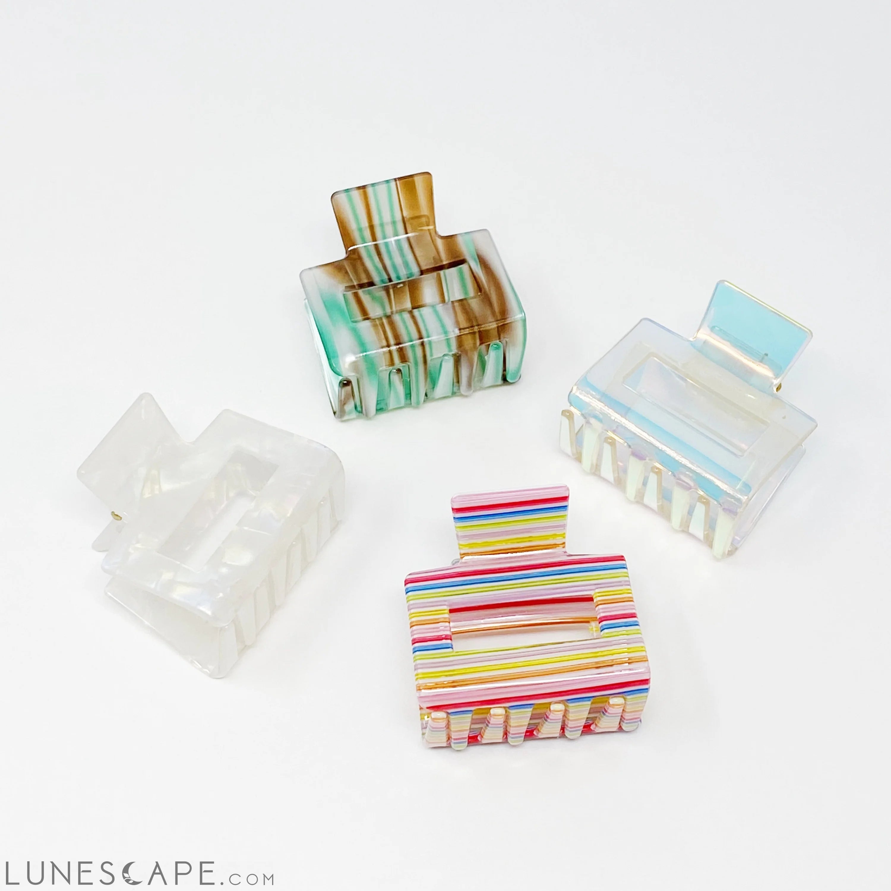 Isabella Square Hair Claw LUNESCAPE