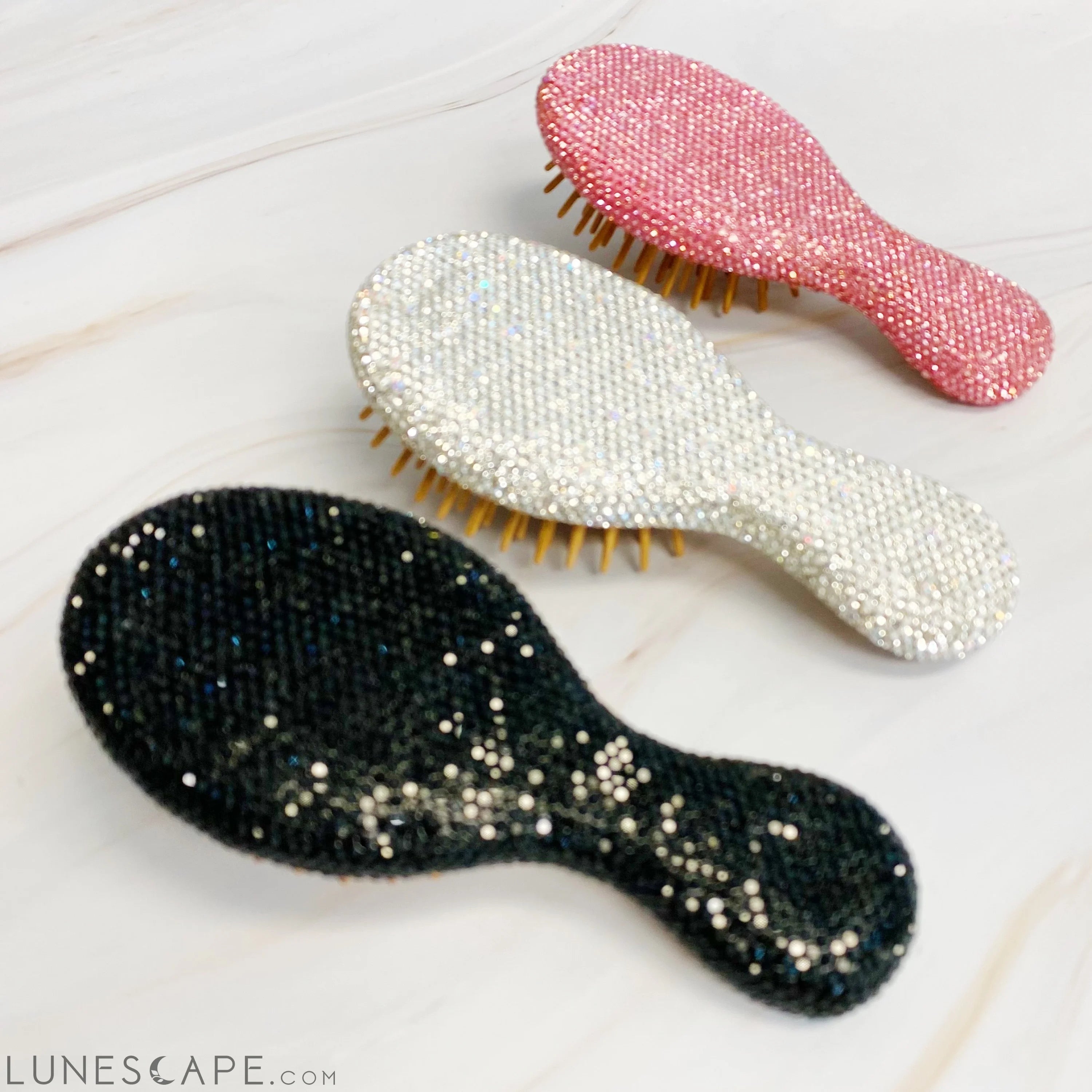 It Girl Life Glam Hair Brush LUNESCAPE