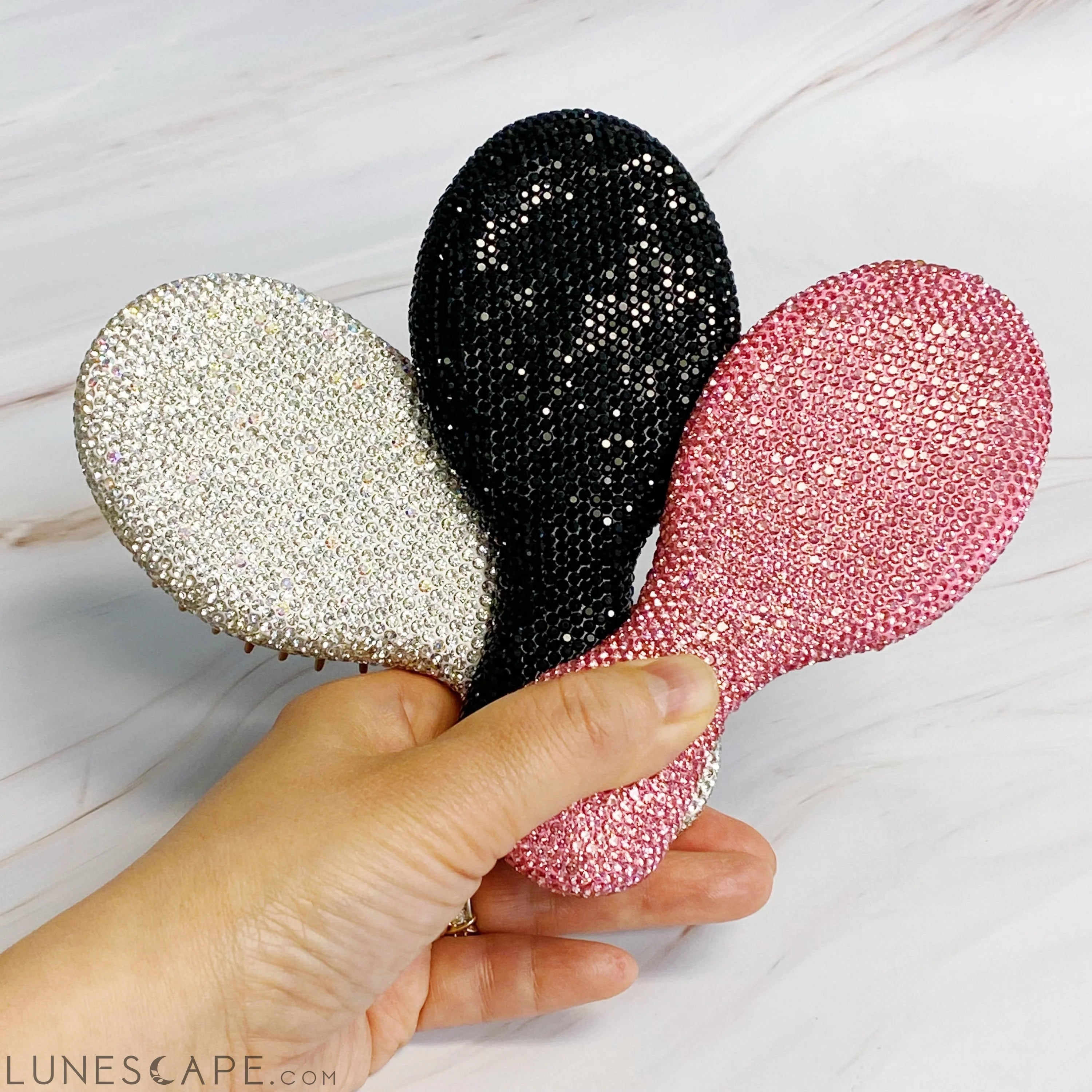 It Girl Life Glam Hair Brush LUNESCAPE