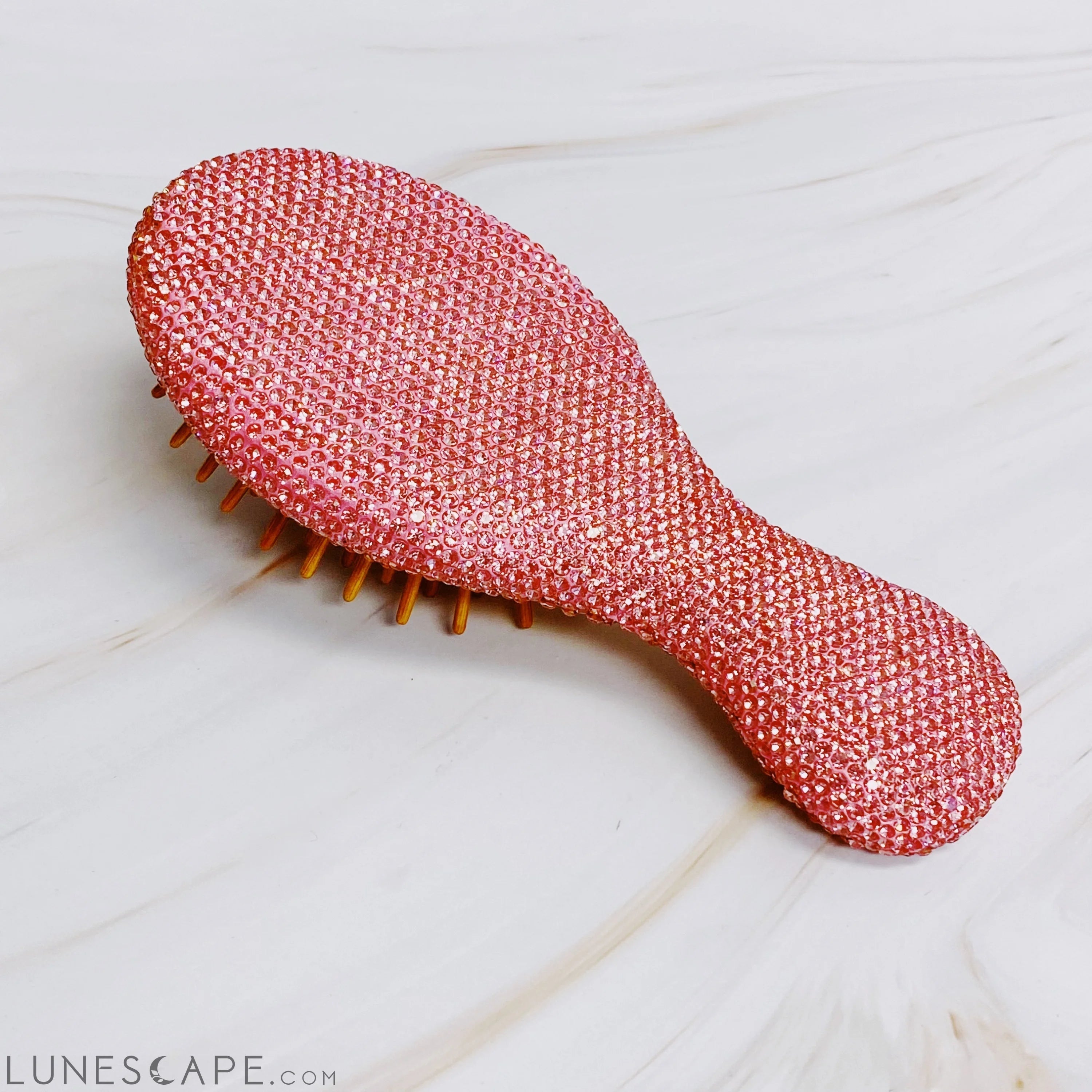 It Girl Life Glam Hair Brush LUNESCAPE