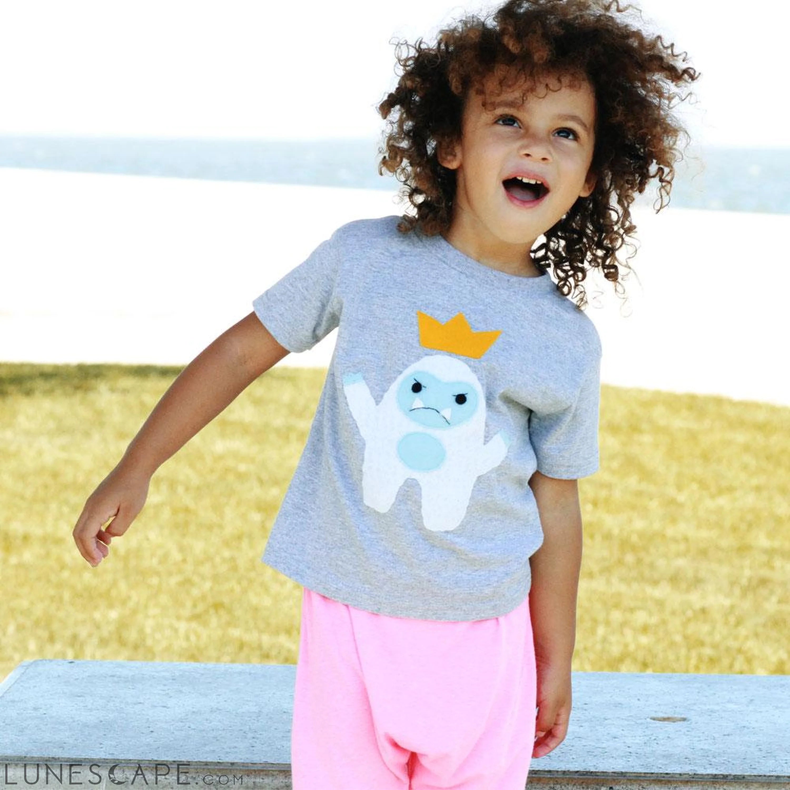 Kids T-Shirt - Yeti King LUNESCAPE