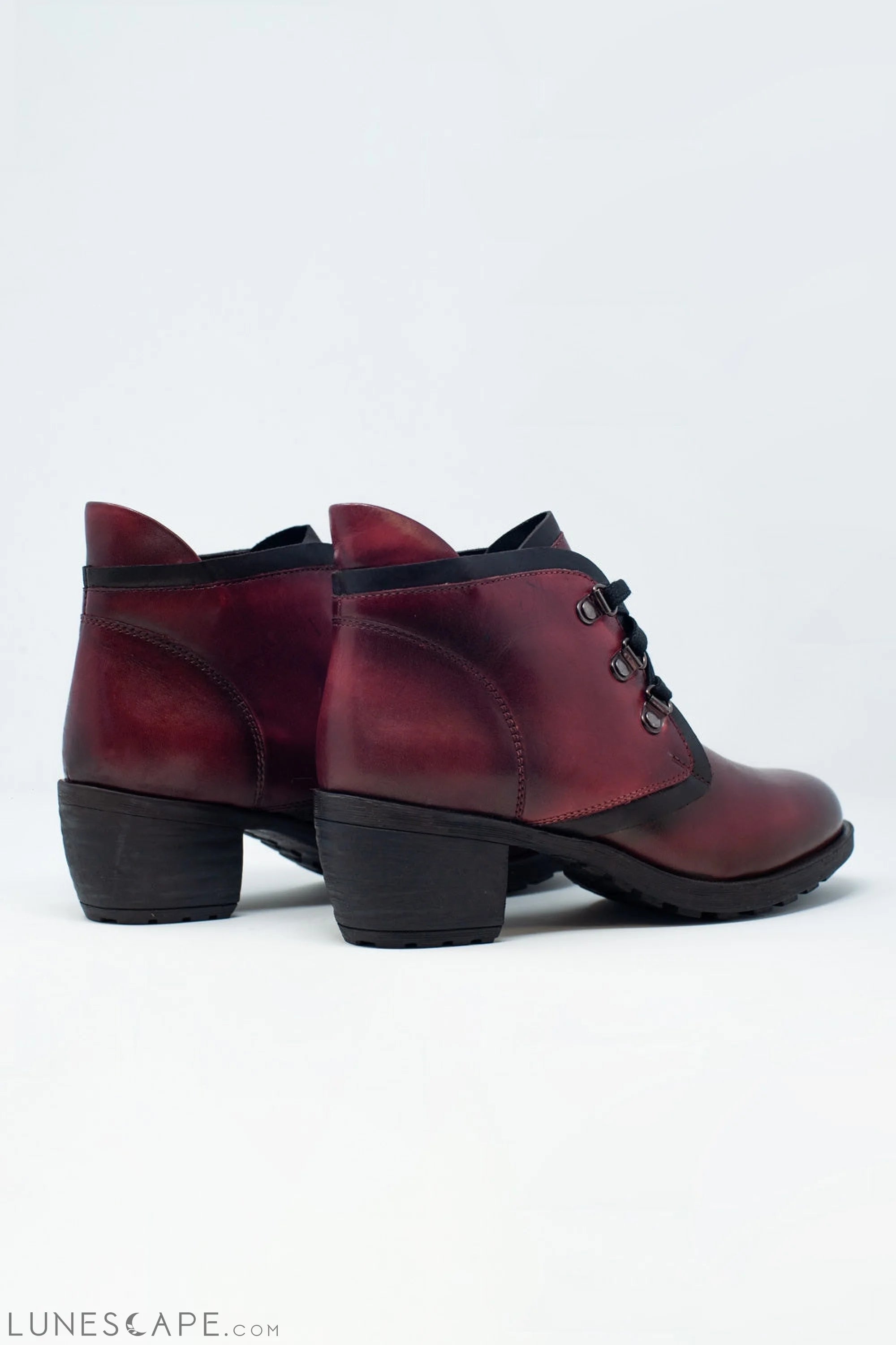 Lace Up Boot in Maroon LUNESCAPE