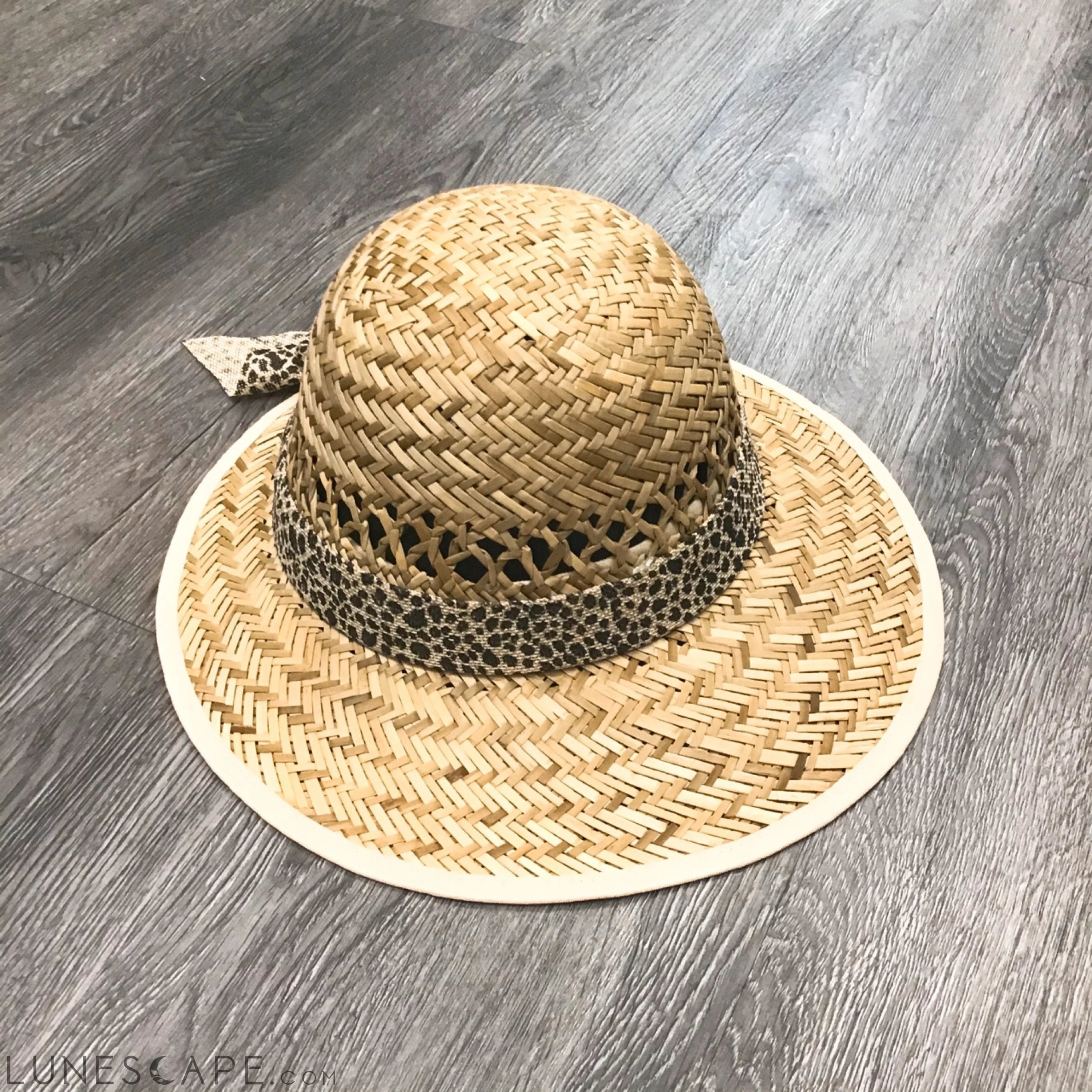 Leopard Bow Straw Visor LUNESCAPE