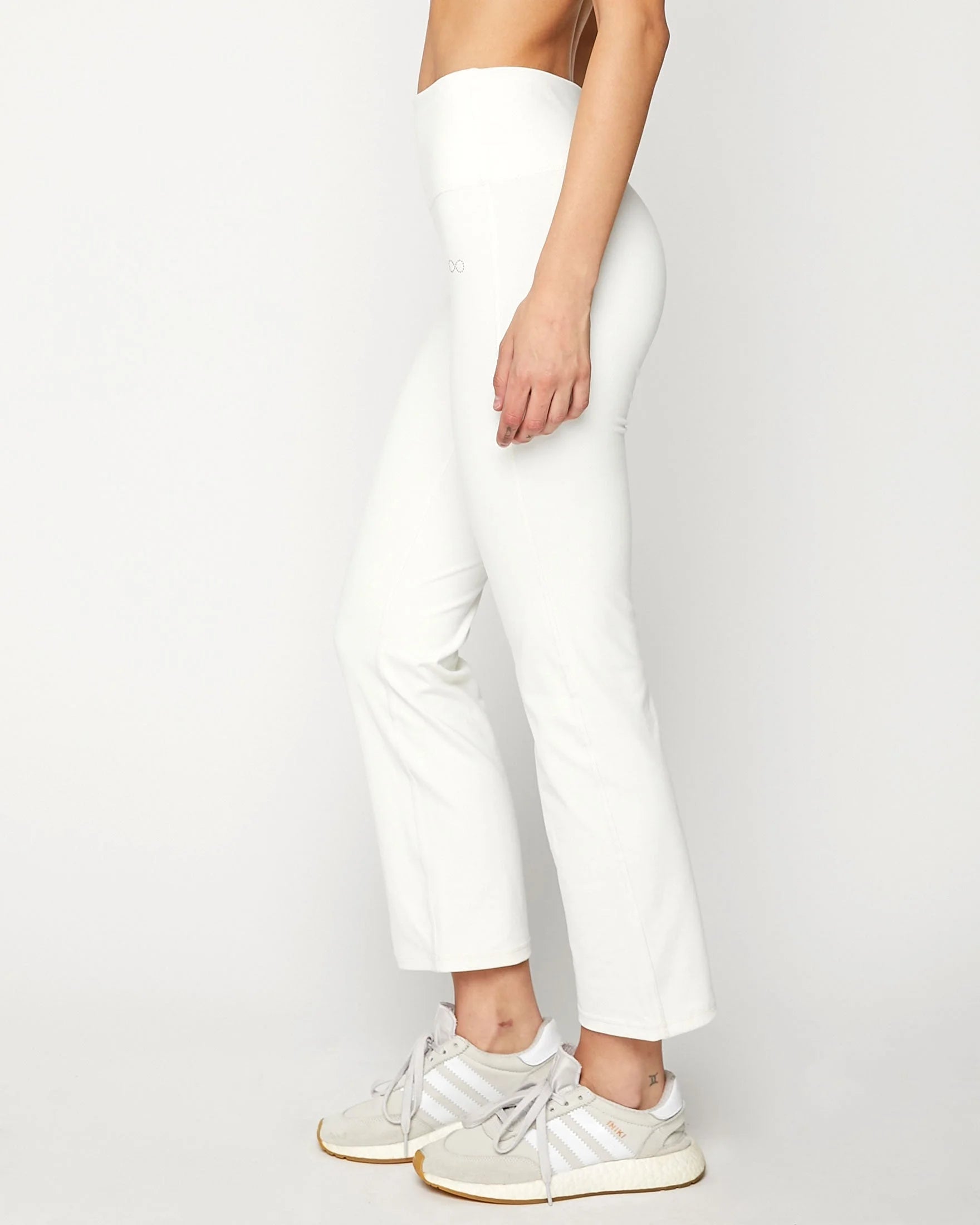 Lexi Bootcut Cloudlux Leggings 25.5" LUNESCAPE