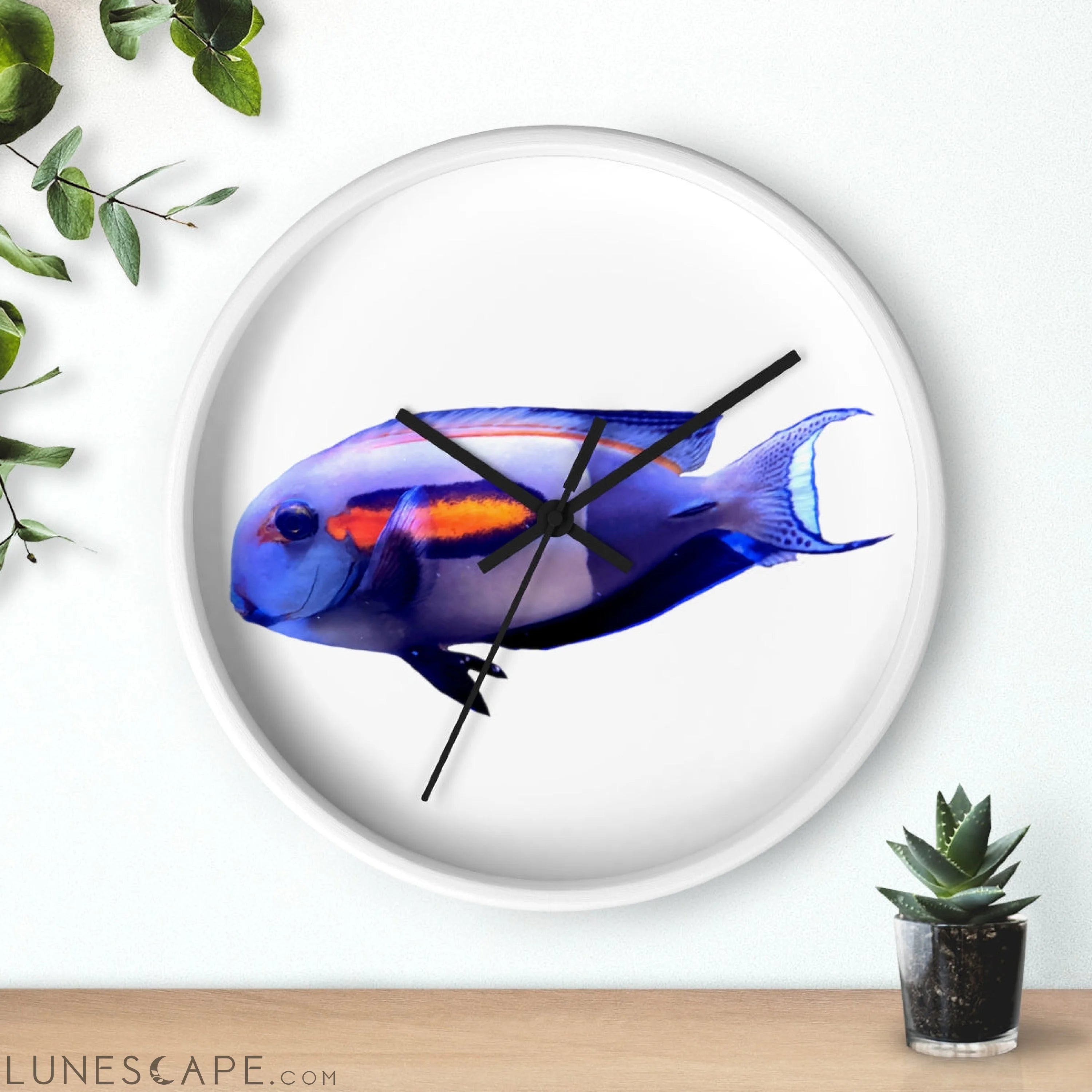 Light White Fish Wall clock LUNESCAPE