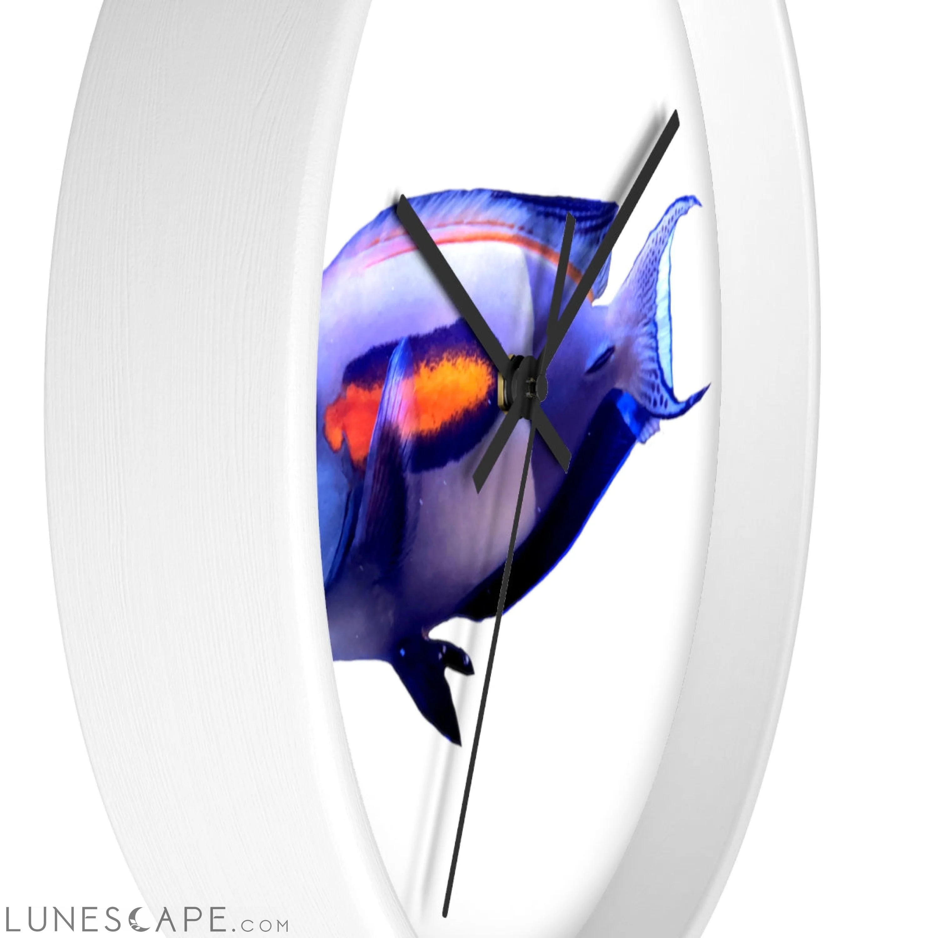 Light White Fish Wall clock LUNESCAPE