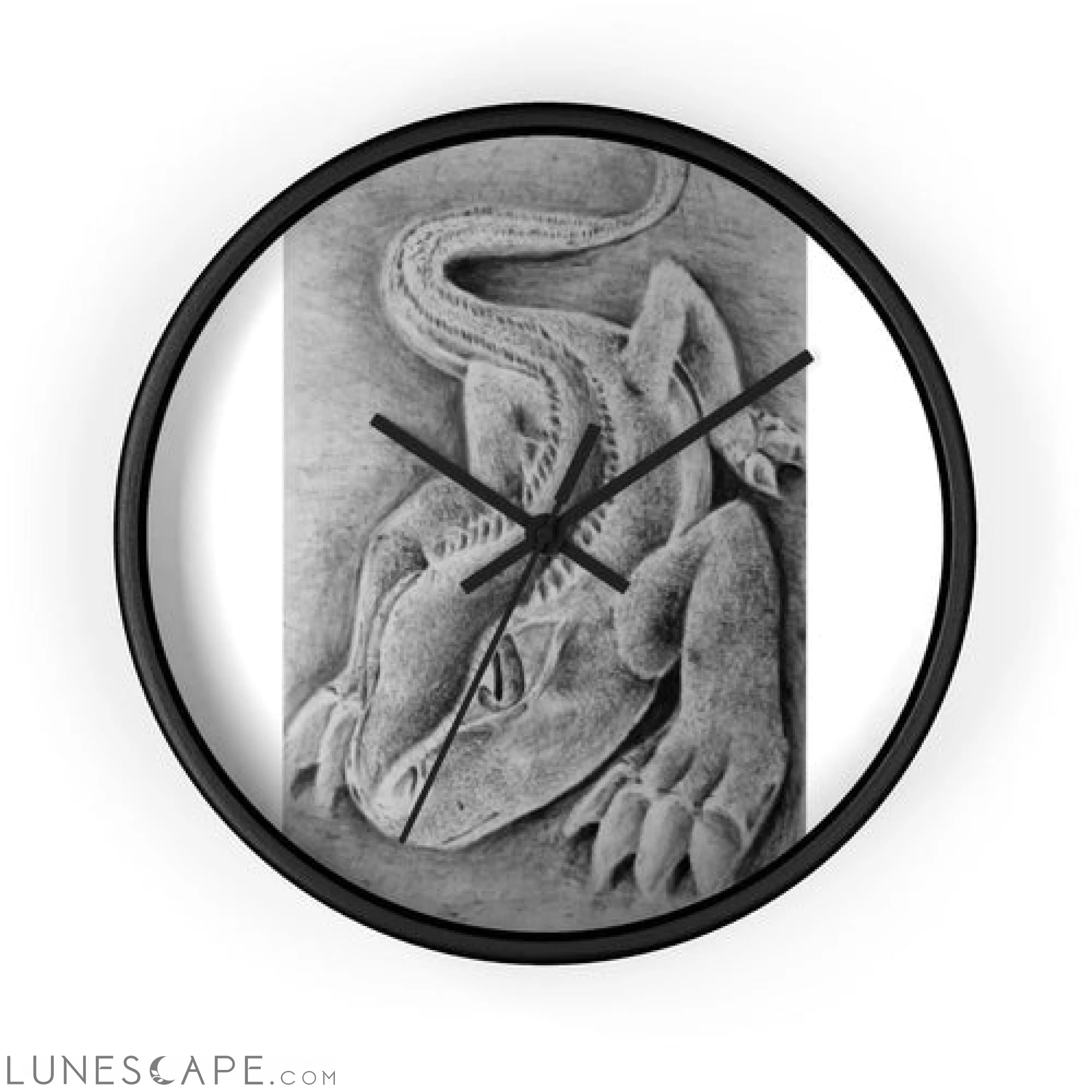 Lizzy the Lizard Wall clock LUNESCAPE