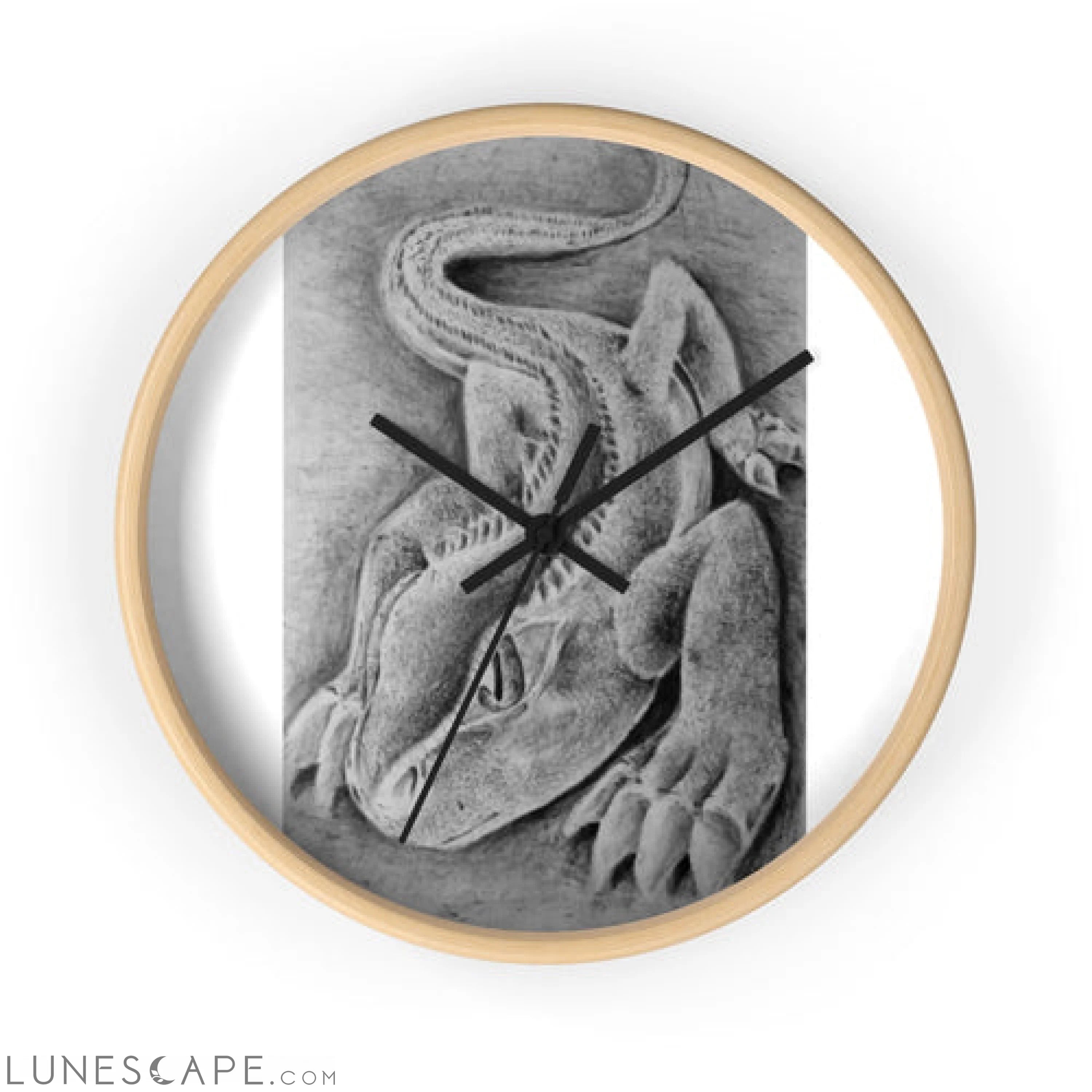 Lizzy the Lizard Wall clock LUNESCAPE