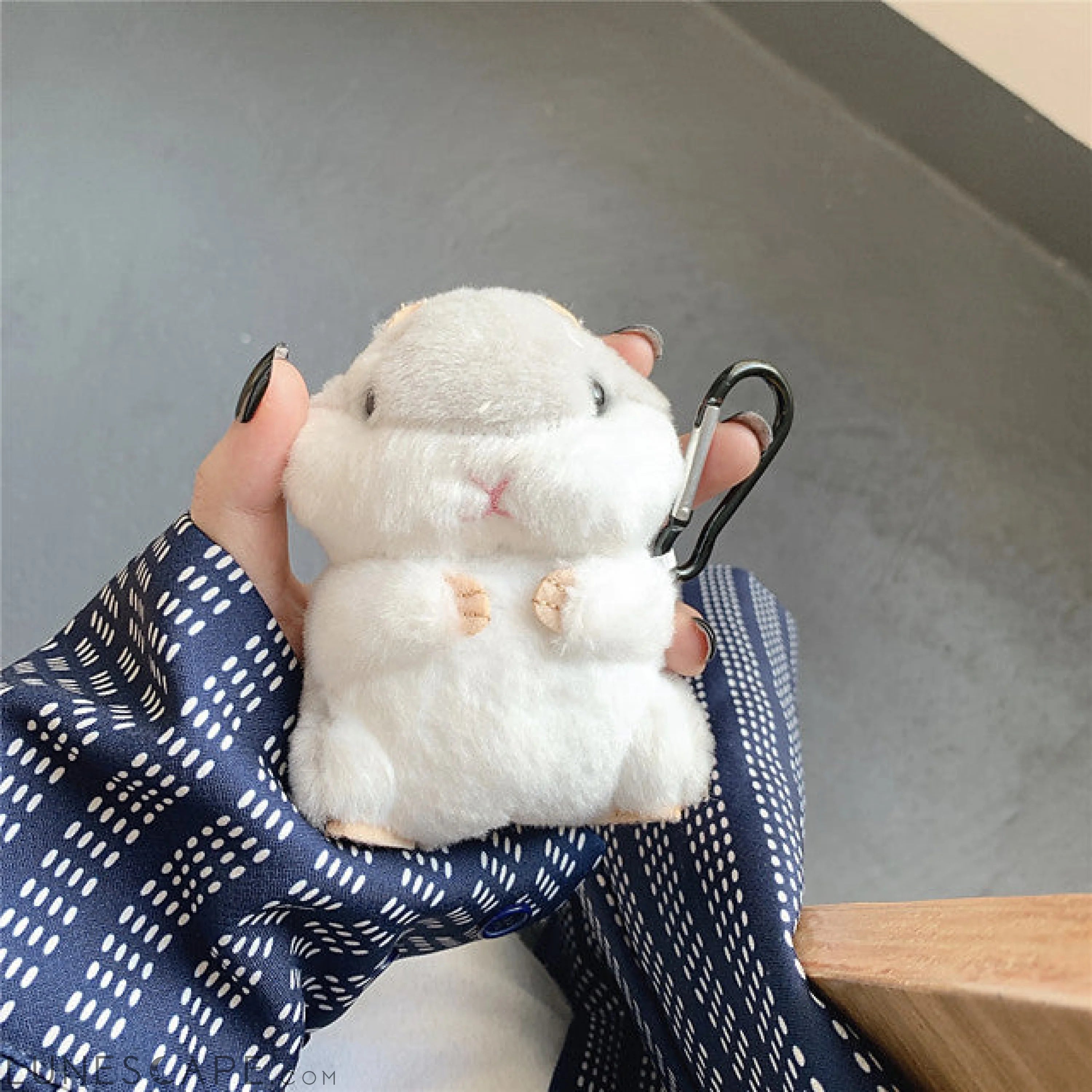 Lovely Hamster Modeling Earphone Protective Shell LUNESCAPE