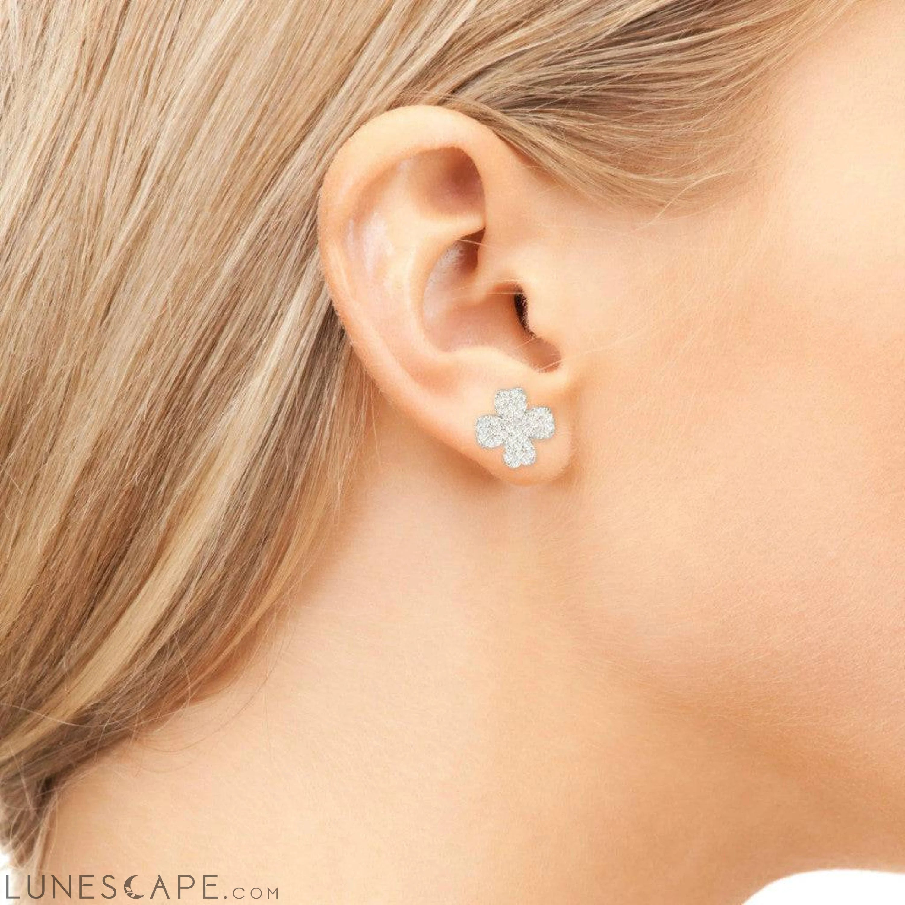 Lucky Four Leaf Clover Earrings LUNESCAPE