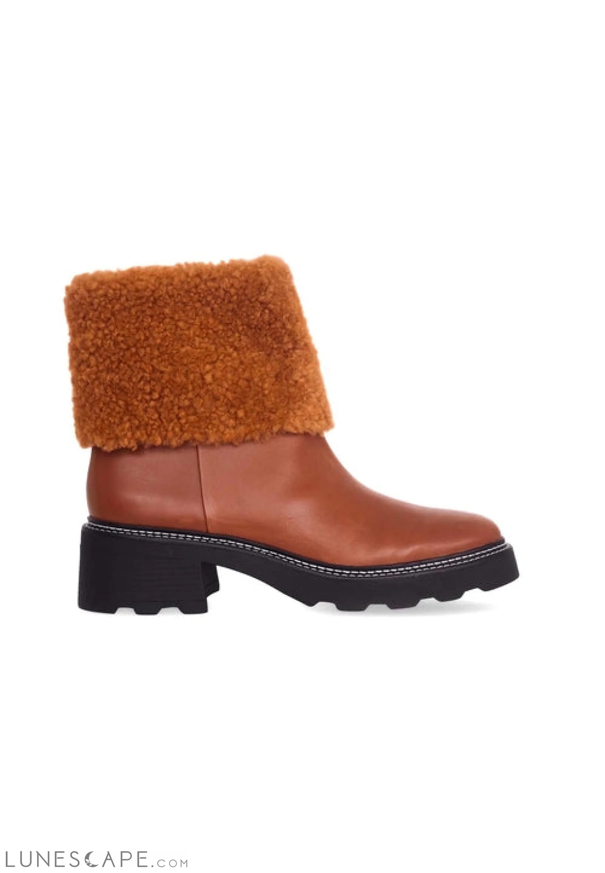 Mangará Andira Ankle Boots - Stylish Shearling Detail LUNESCAPE