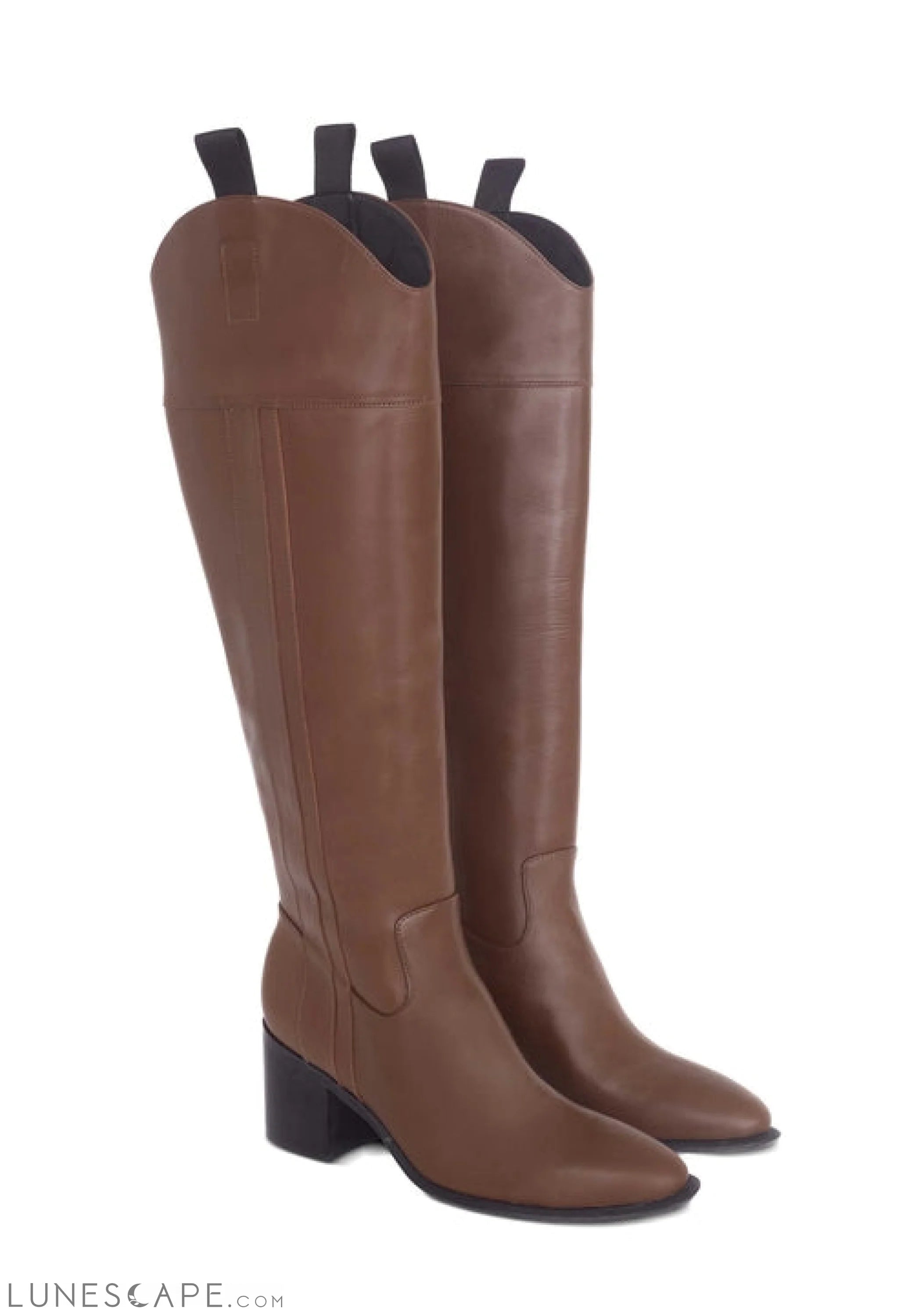 Mangará Leather Knee-High Boots LUNESCAPE