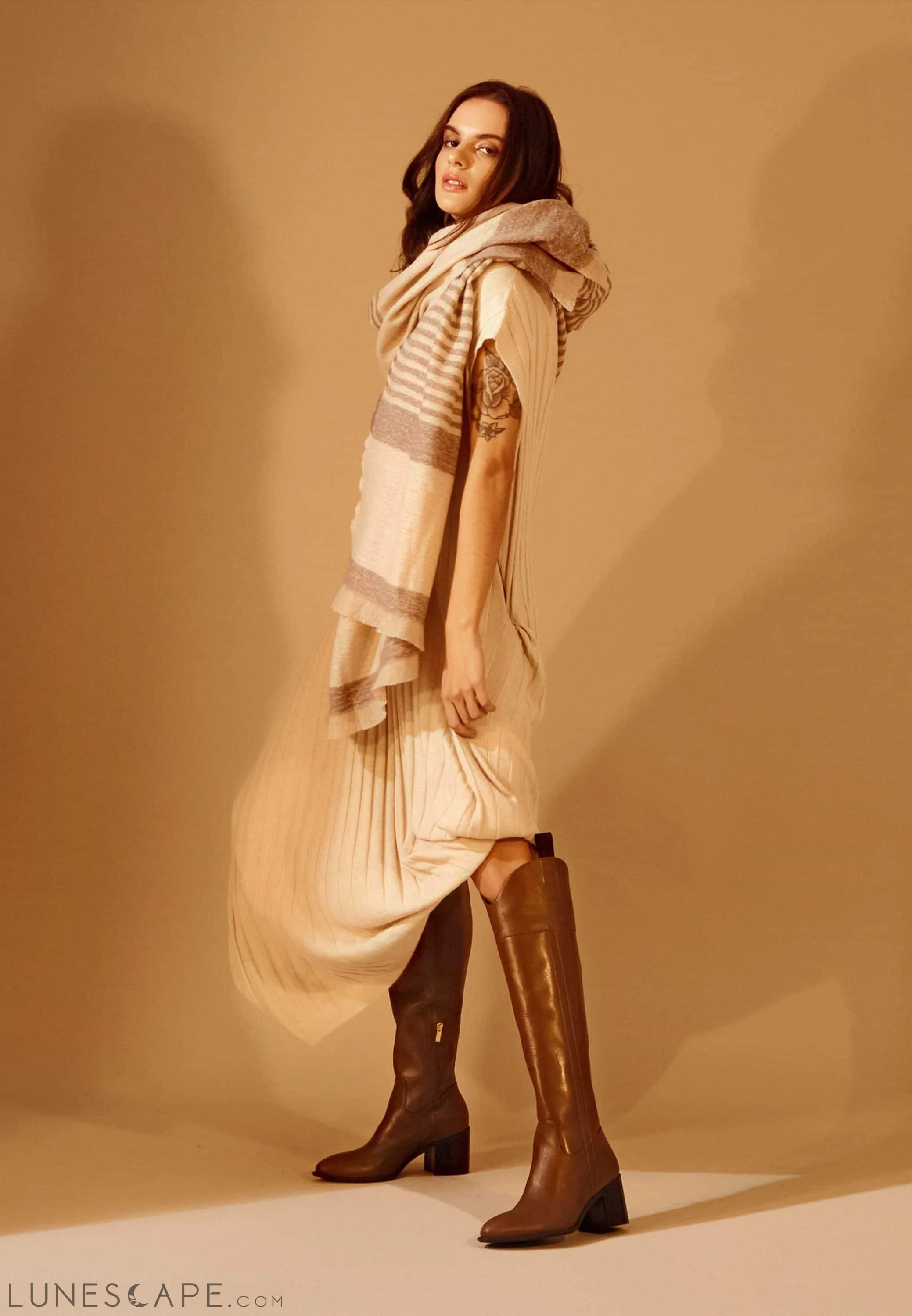 Mangará Leather Knee-High Boots LUNESCAPE