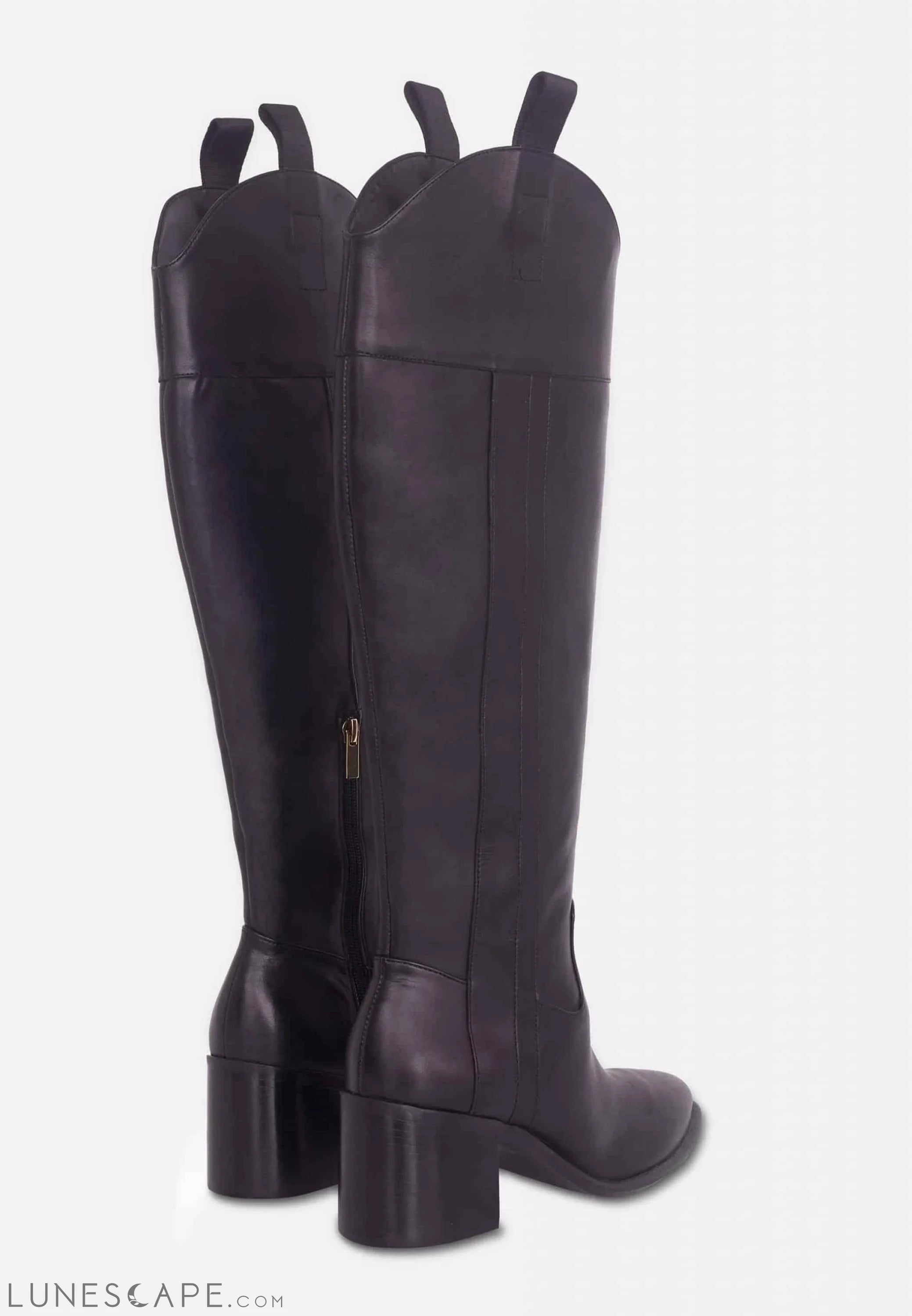 Mangará Leather Knee-High Boots LUNESCAPE