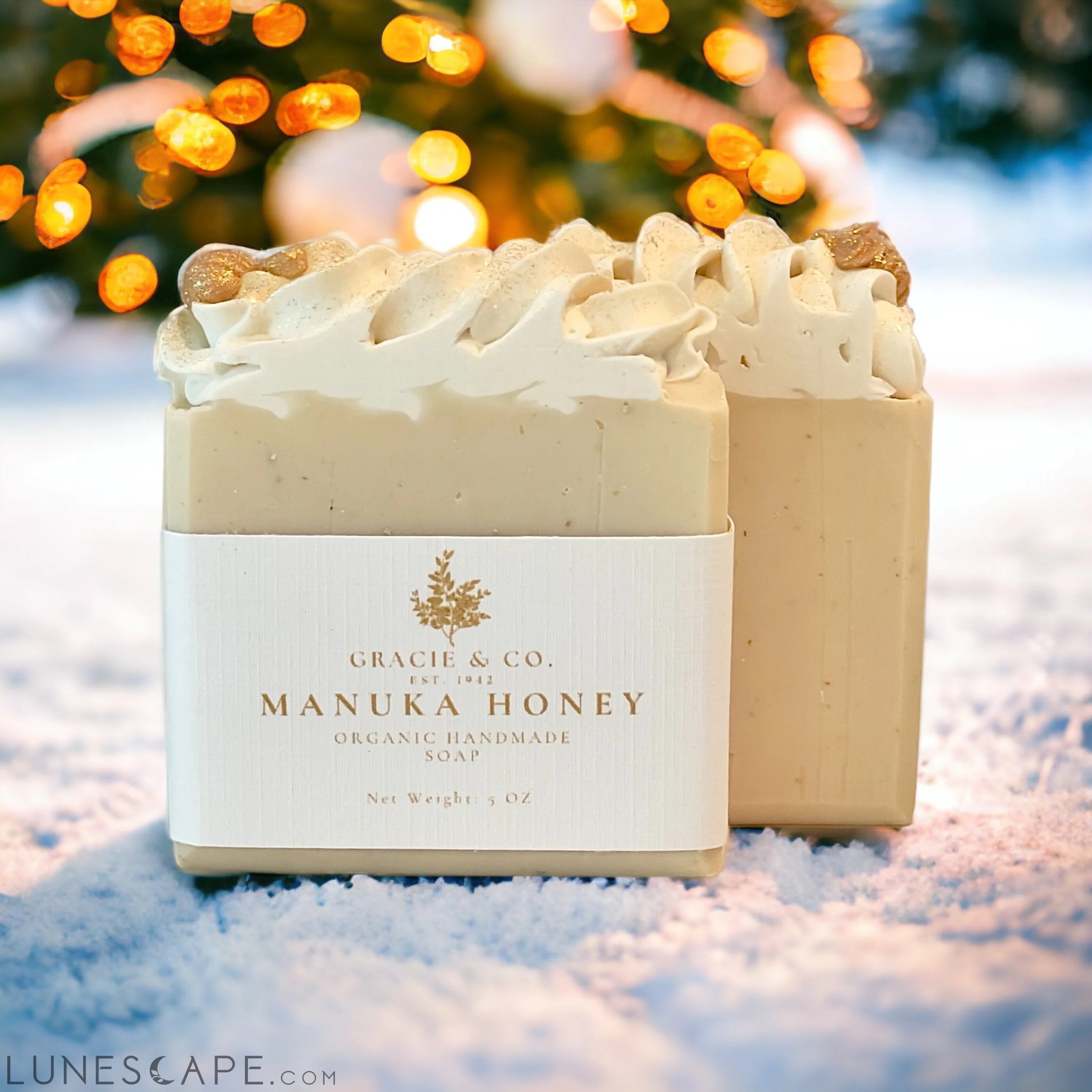 Manuka Honey Oats & Coconut Milk Shea Butter Soap LUNESCAPE