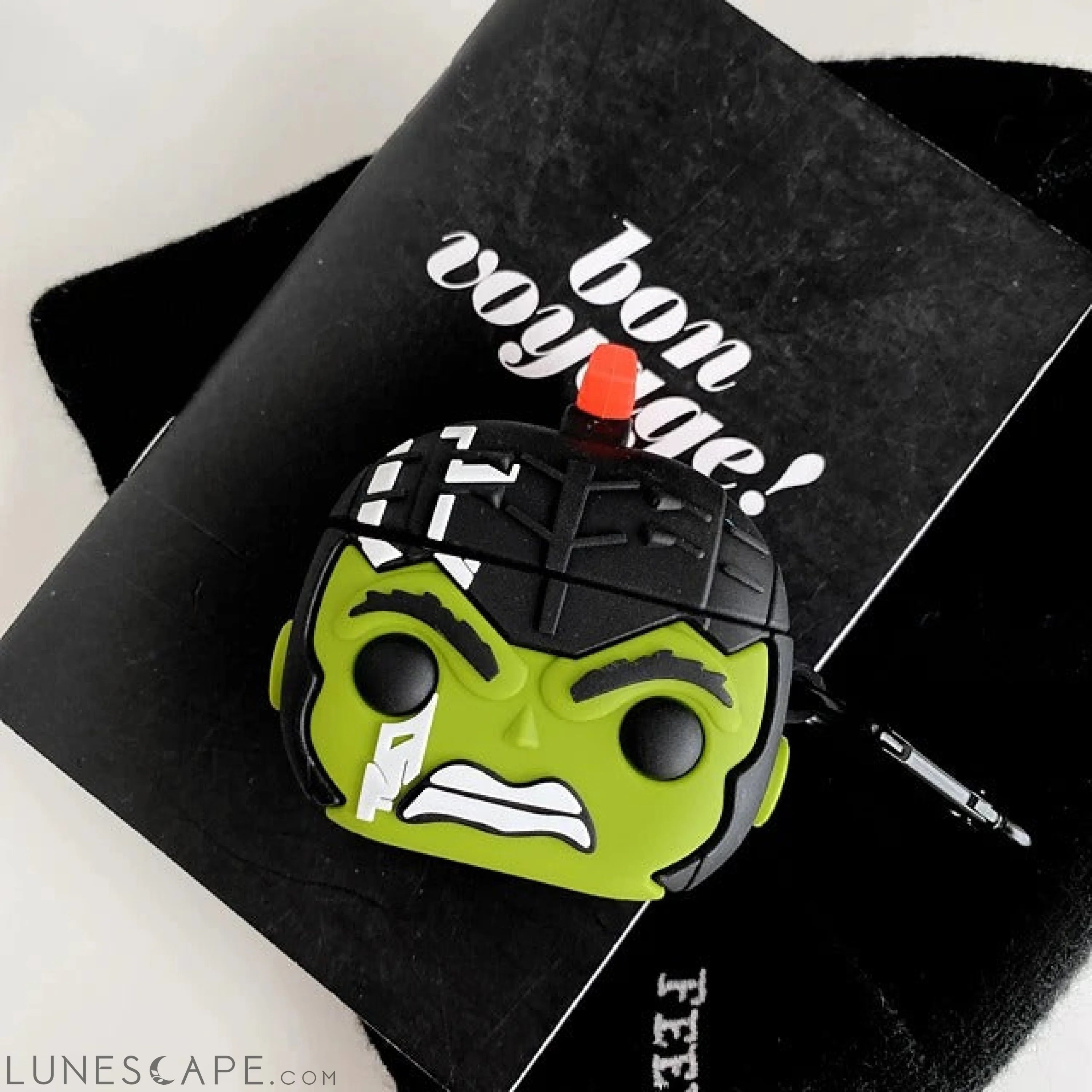 Marvel Hulk AirPods Pro Cute Headphone Case LUNESCAPE