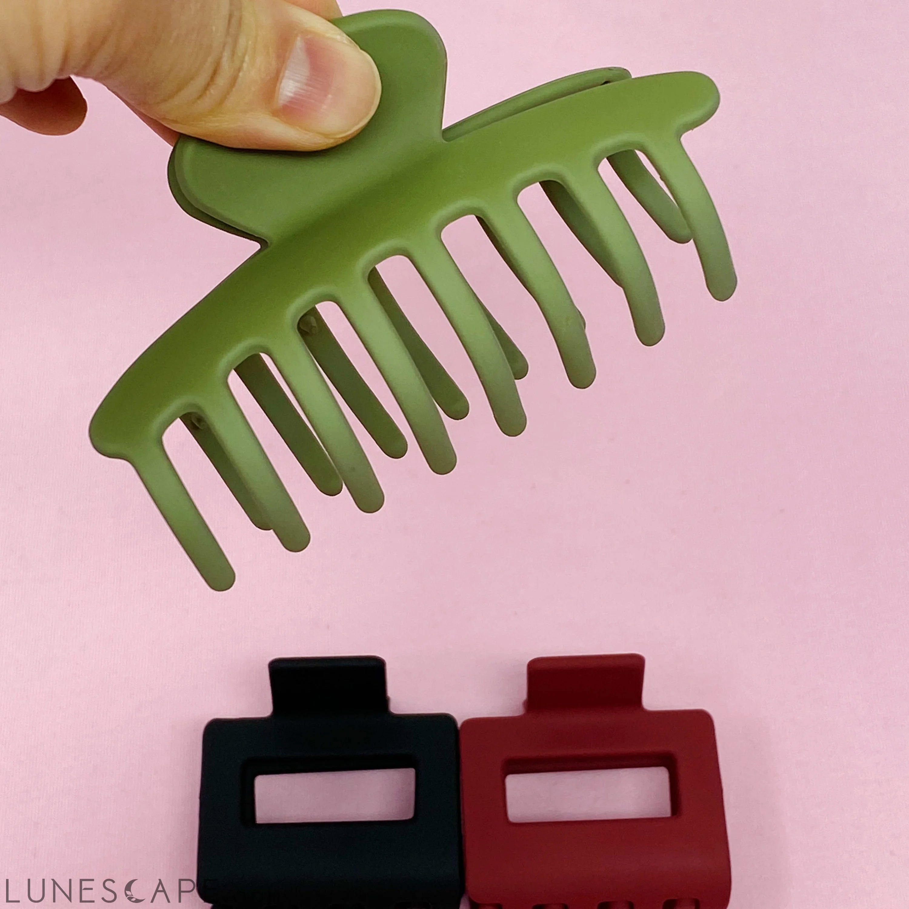 Matte Muted Hair Claw Set LUNESCAPE