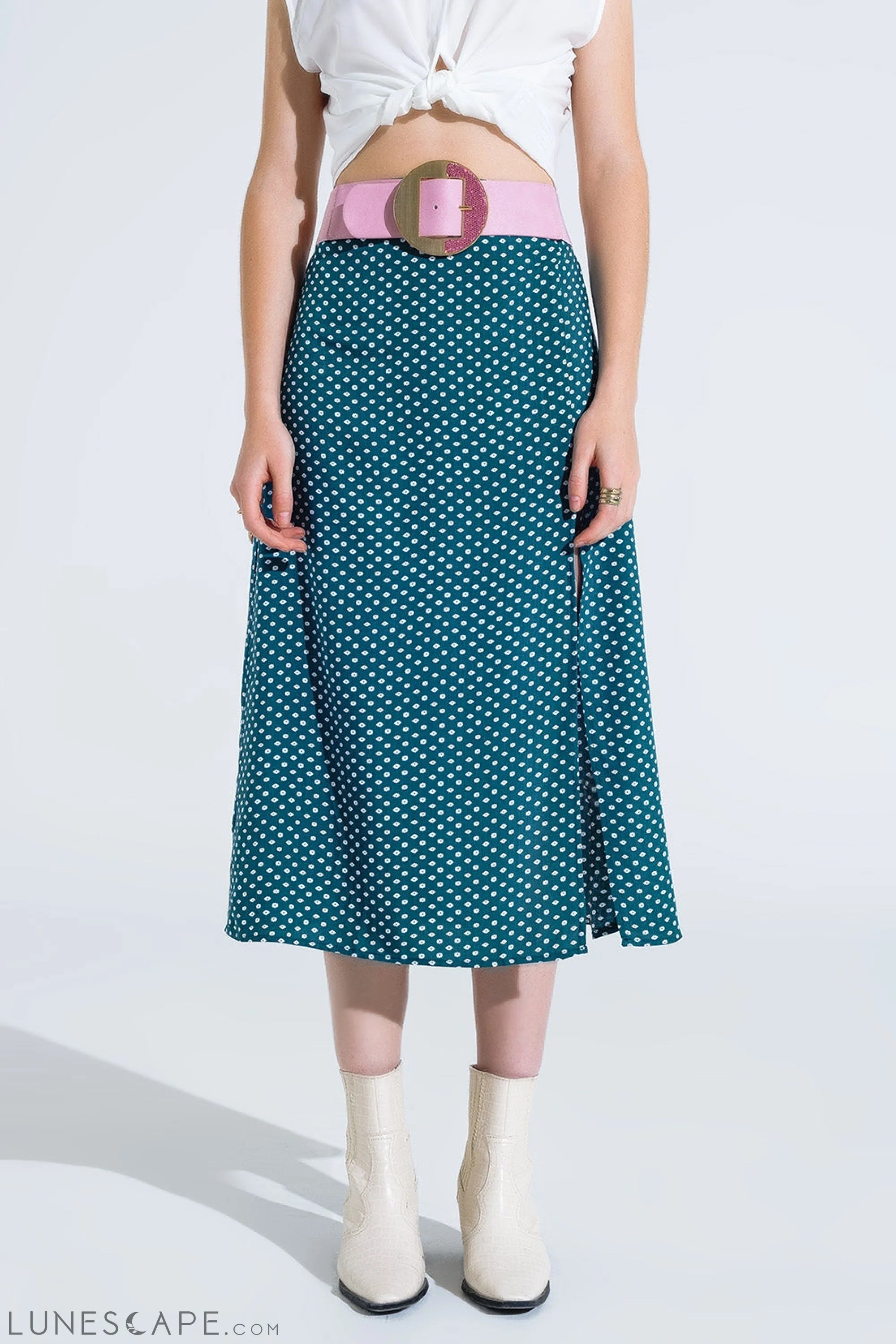 Maxi Skirt in Green With Flower Print and Side Slit LUNESCAPE