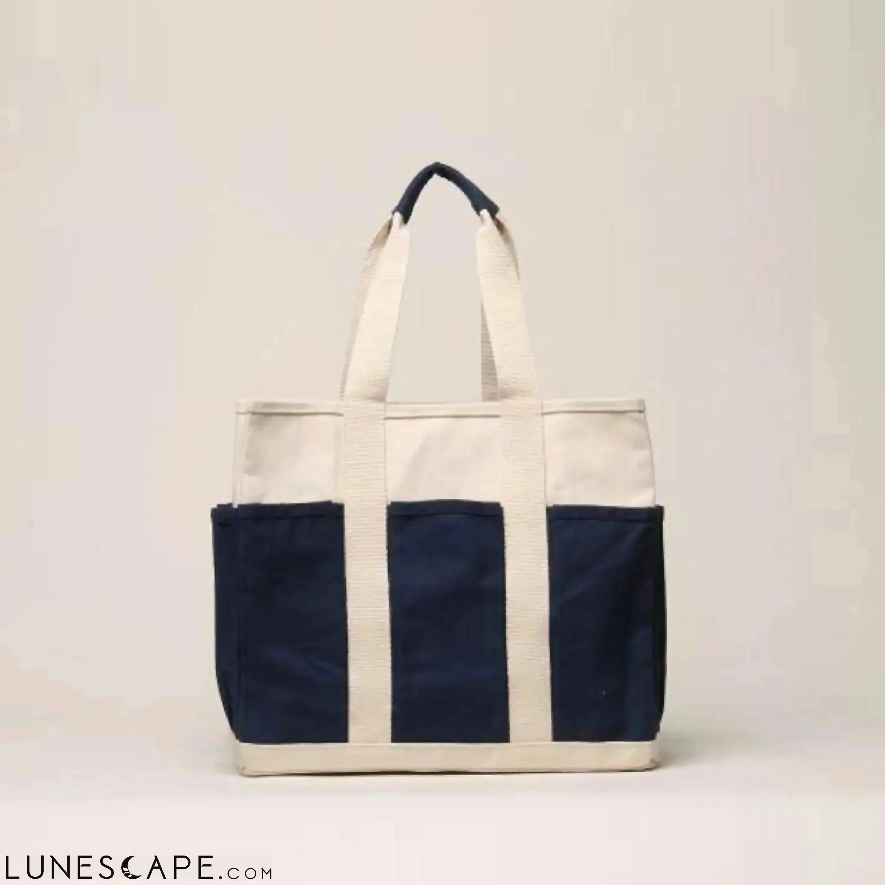Medium Grocery Tote - Outside Pockets LUNESCAPE