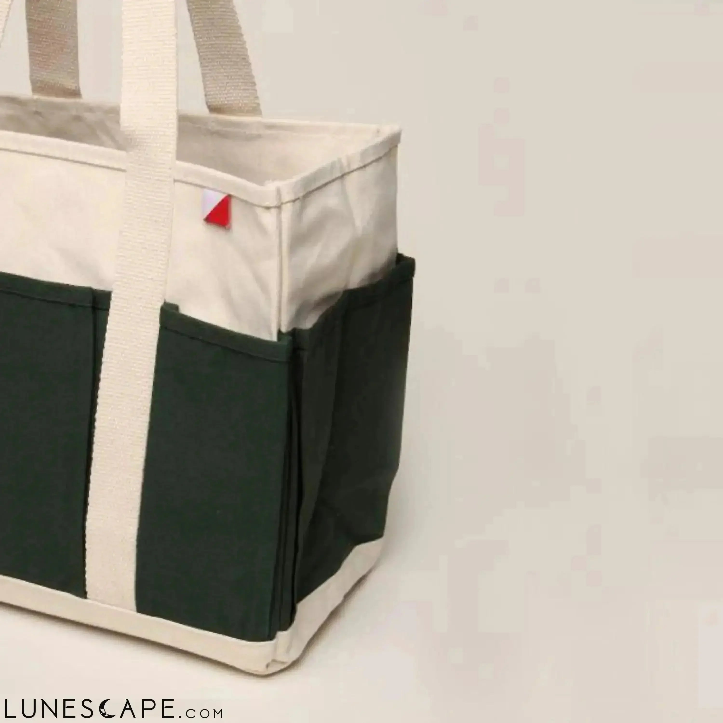 Medium Grocery Tote - Outside Pockets LUNESCAPE